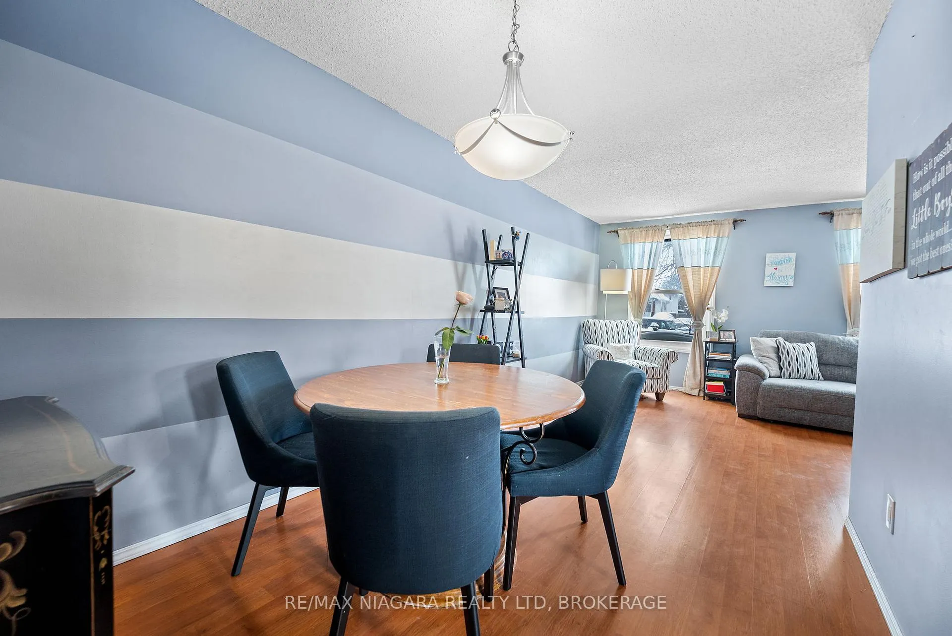 Photo 15 of 6885 Waters Avenue, Niagara Falls, Arad/Fallsview — HOMEH