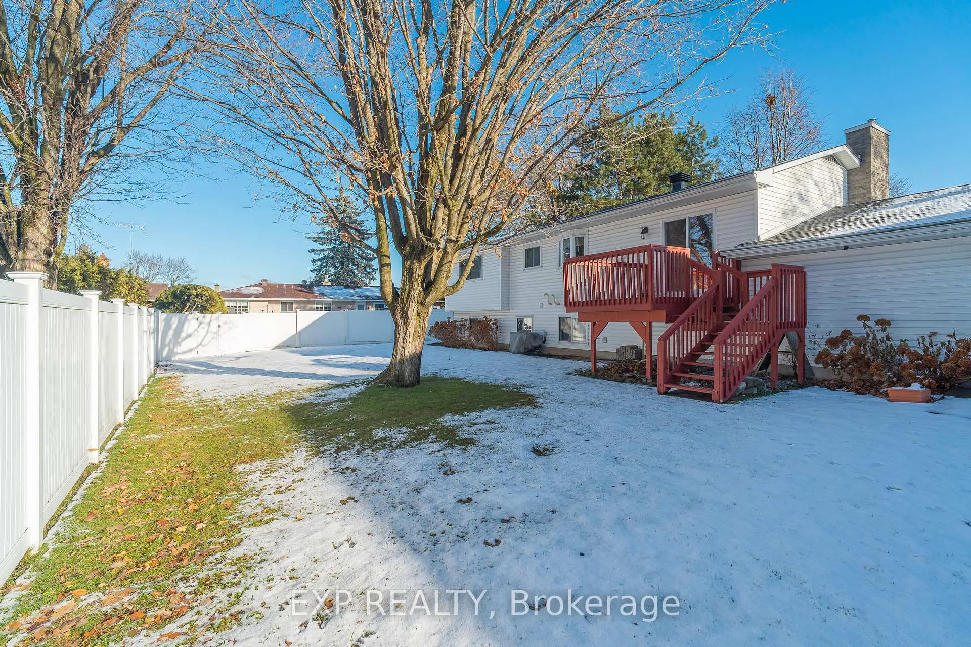 Photo 42 of 49 Larkin Drive, Ottawa, Barrhaven - Pheasant Run — HOMEH