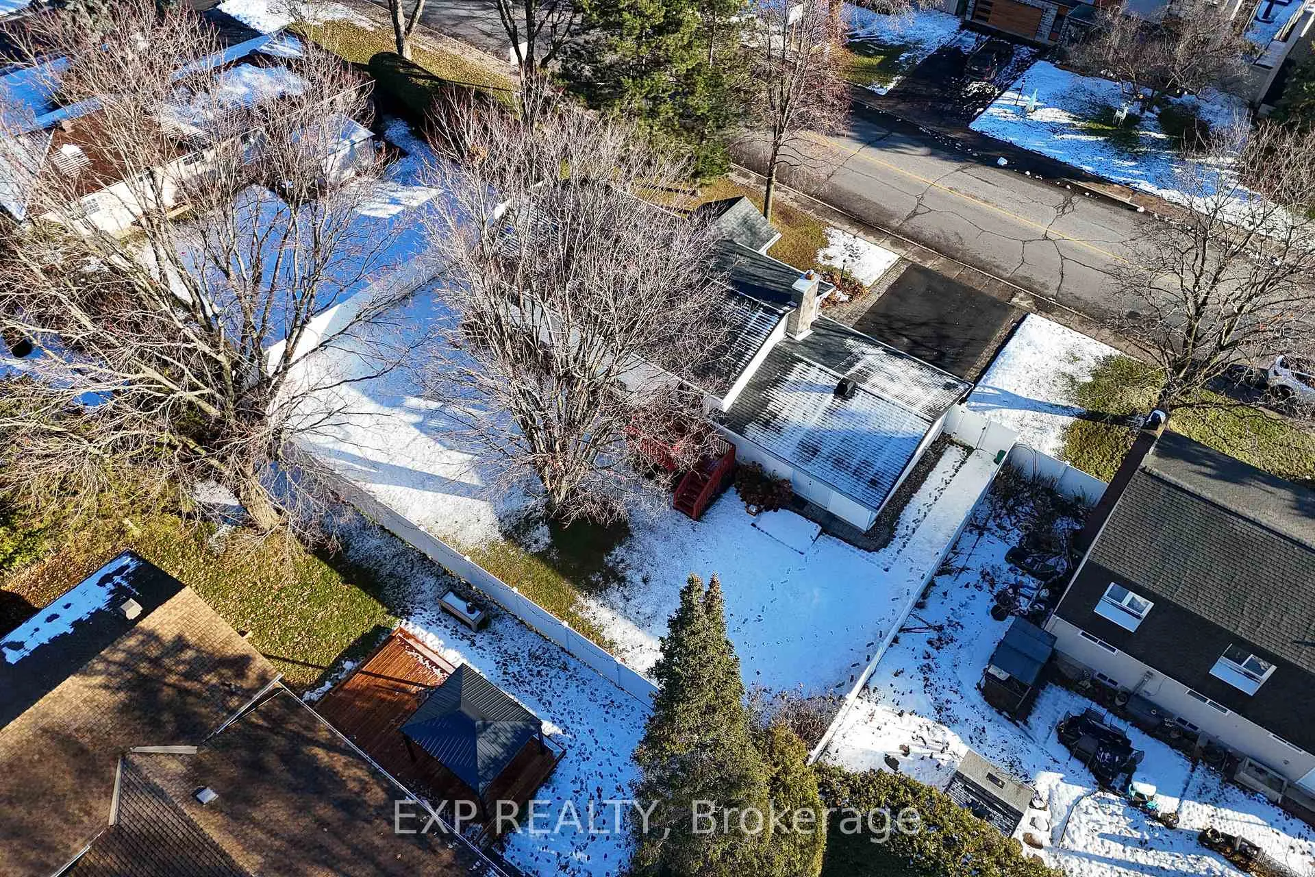 Photo 46 of 49 Larkin Drive, Ottawa, Barrhaven - Pheasant Run — HOMEH