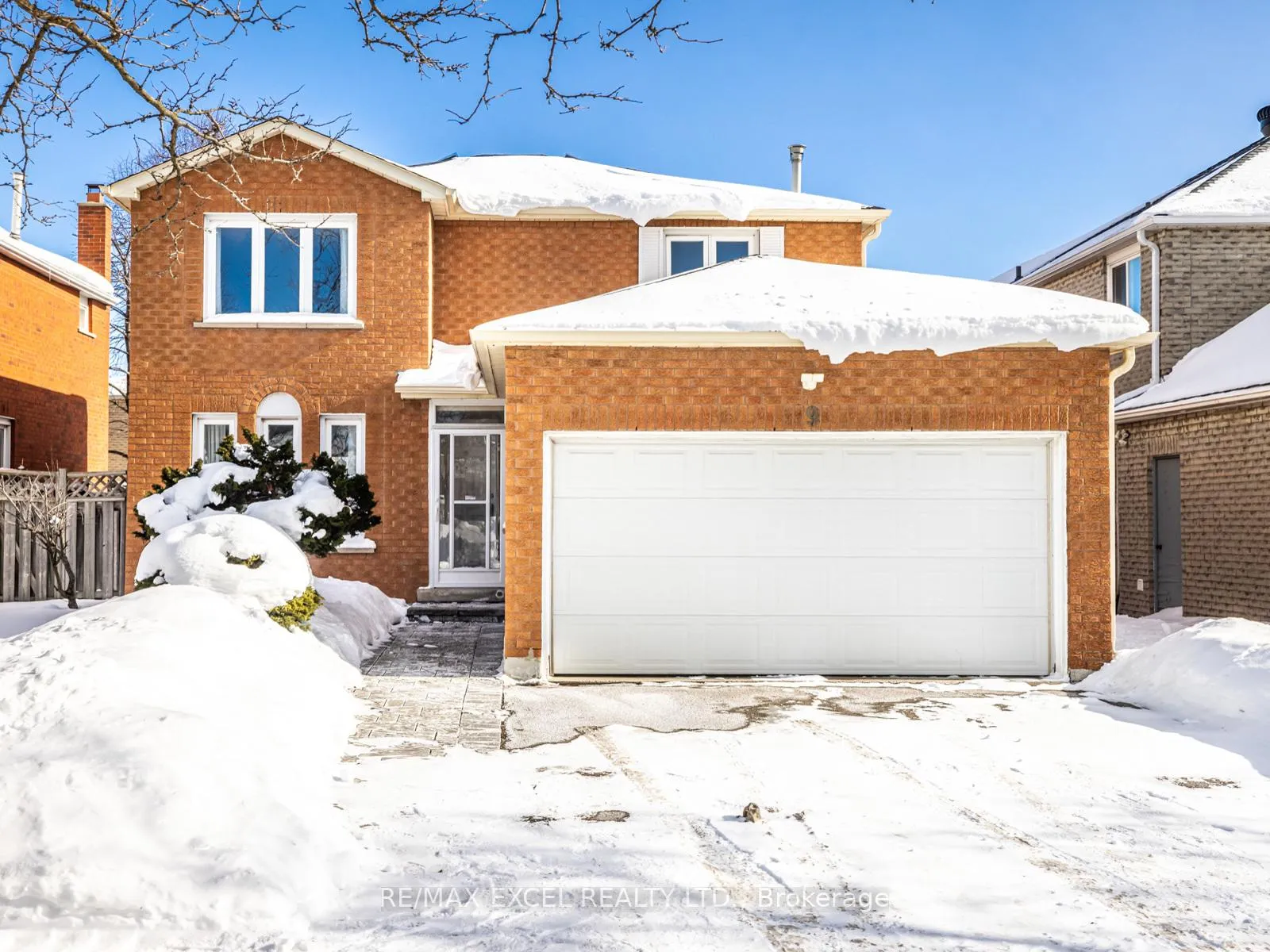 Photo 1 of 9 Shadlock Street, Markham, Middlefield — HOMEH