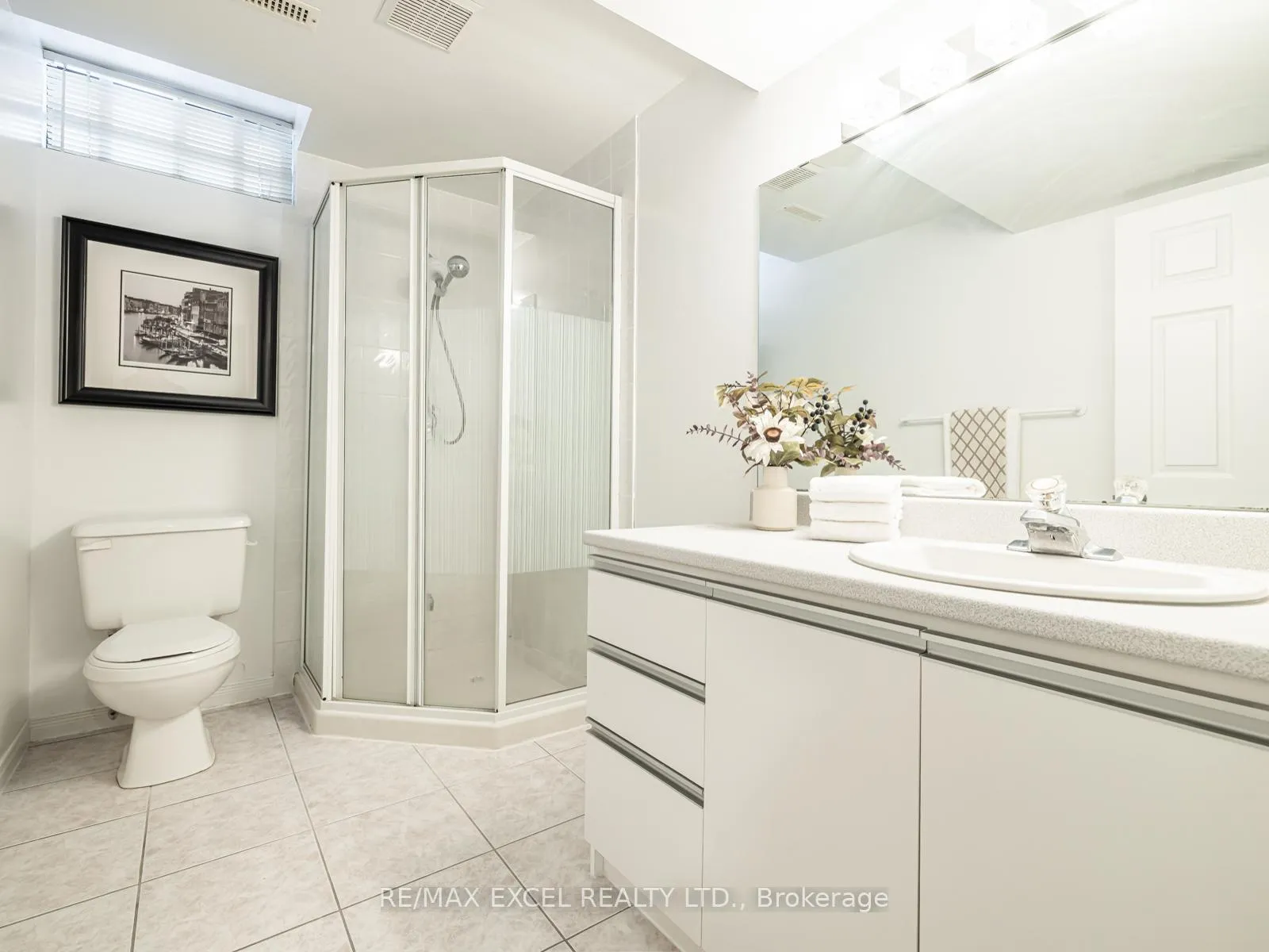Photo 25 of 9 Shadlock Street, Markham, Middlefield — HOMEH