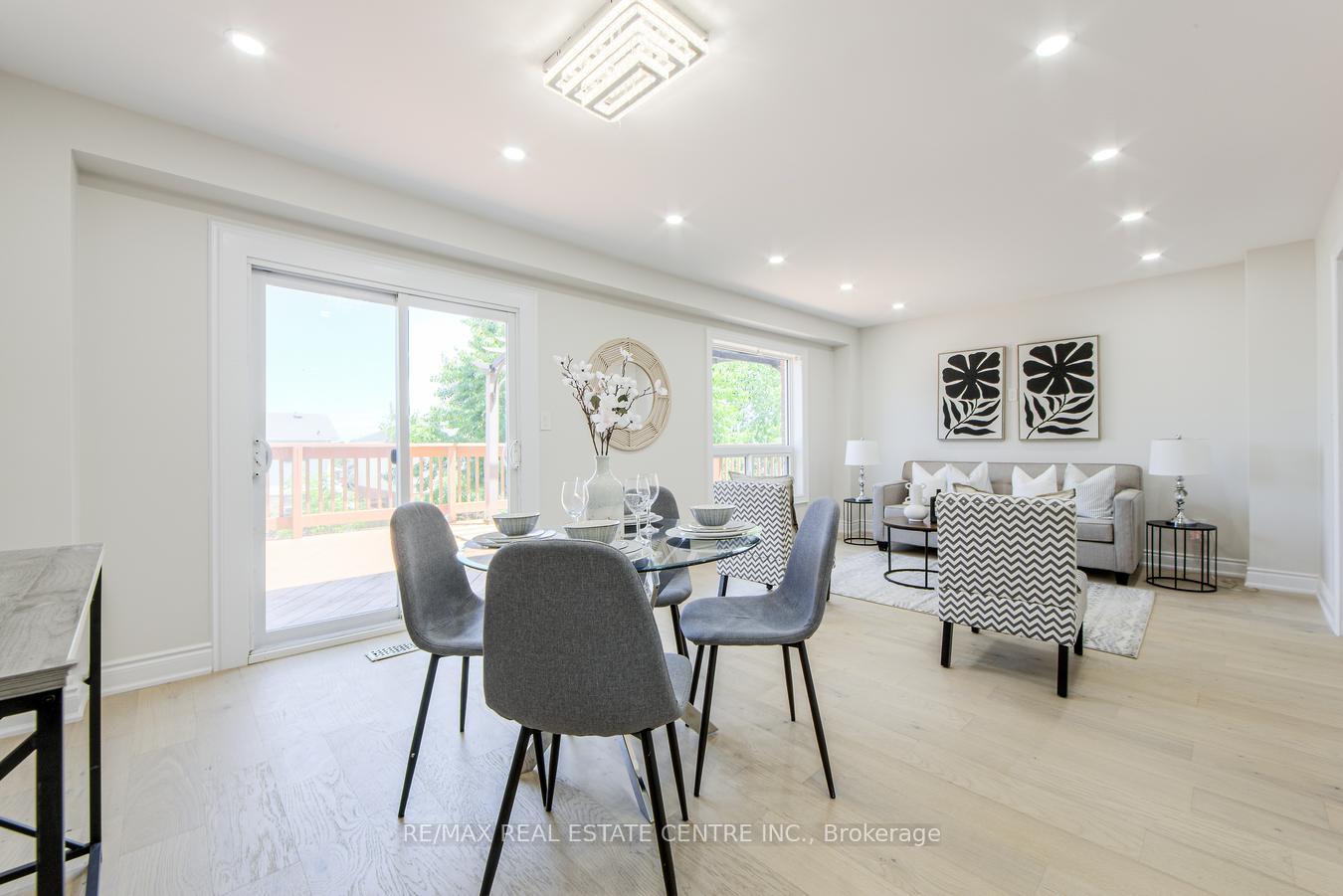 Photo 15 of 27 Rickaby Street, Clarington, Bowmanville — HOMEH