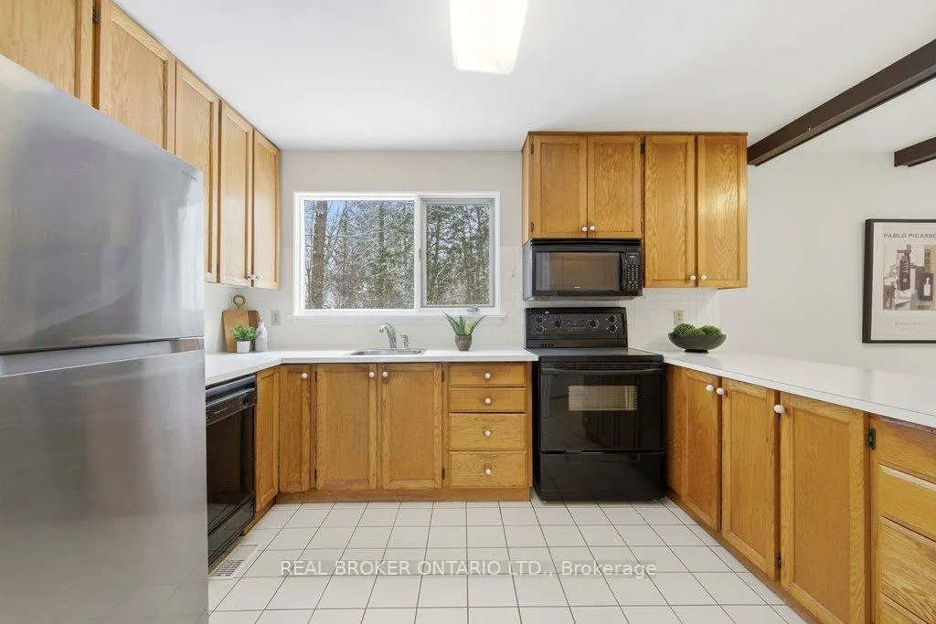 Photo 12 of 20 Westpark Drive, Ottawa, Blackburn Hamlet — HOMEH