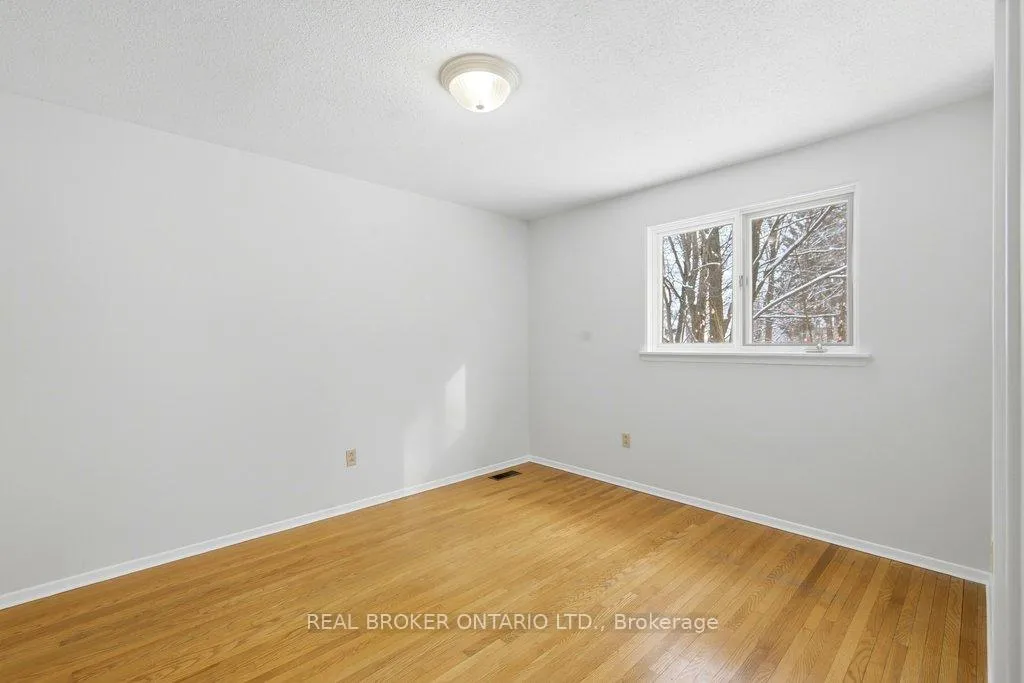 Photo 20 of 20 Westpark Drive, Ottawa, Blackburn Hamlet — HOMEH