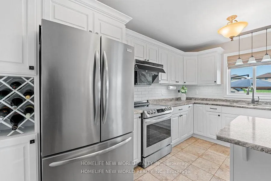 Photo 10 of 24 Kipling Drive, Belleville, Thurlow Ward — HOMEH