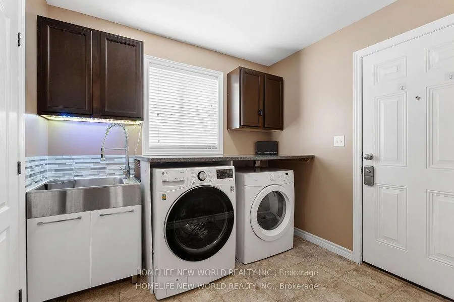 Photo 16 of 24 Kipling Drive, Belleville, Thurlow Ward — HOMEH