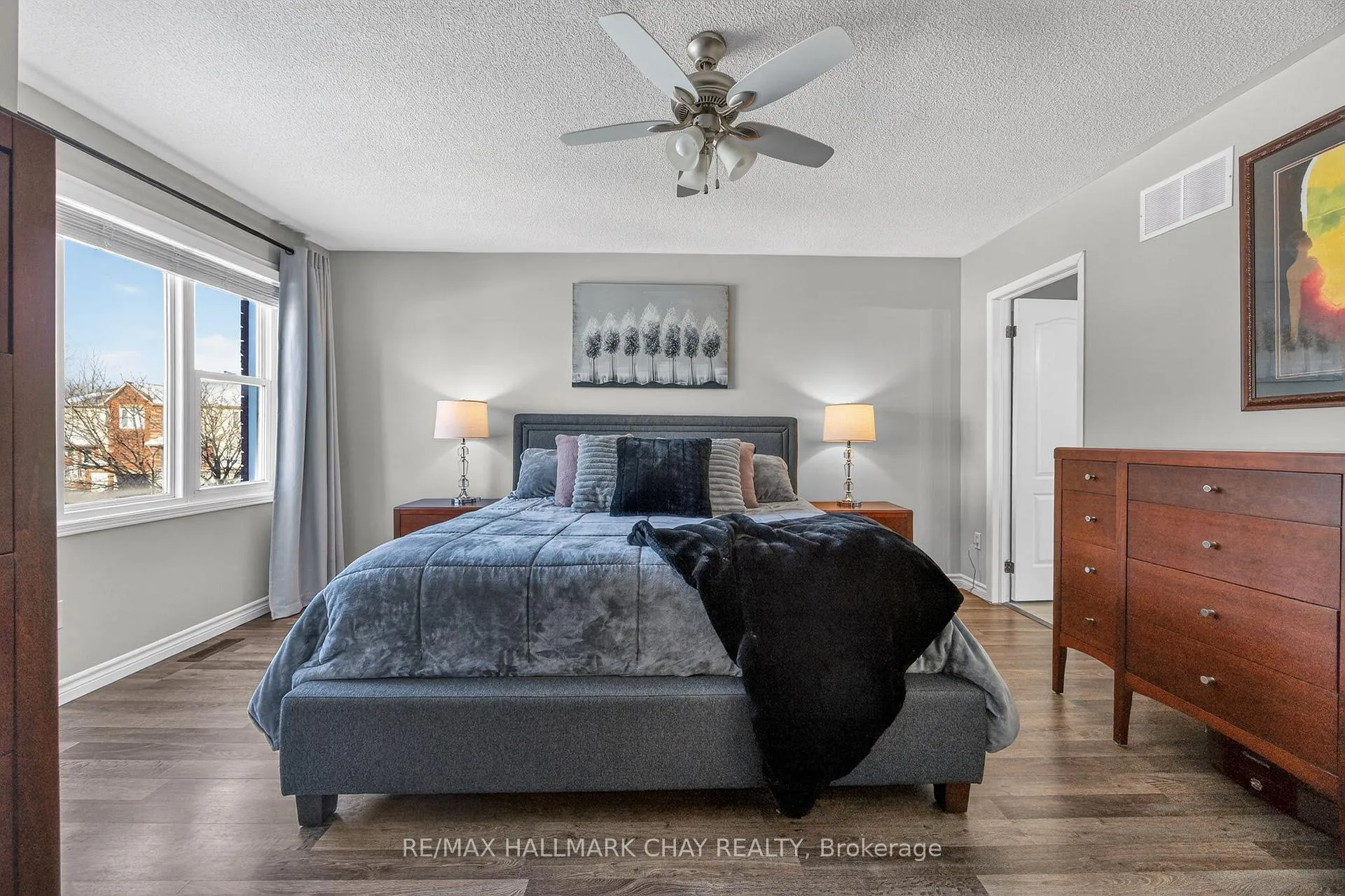 Photo 16 of 67 Parkside Crescent, Essa, Angus — HOMEH