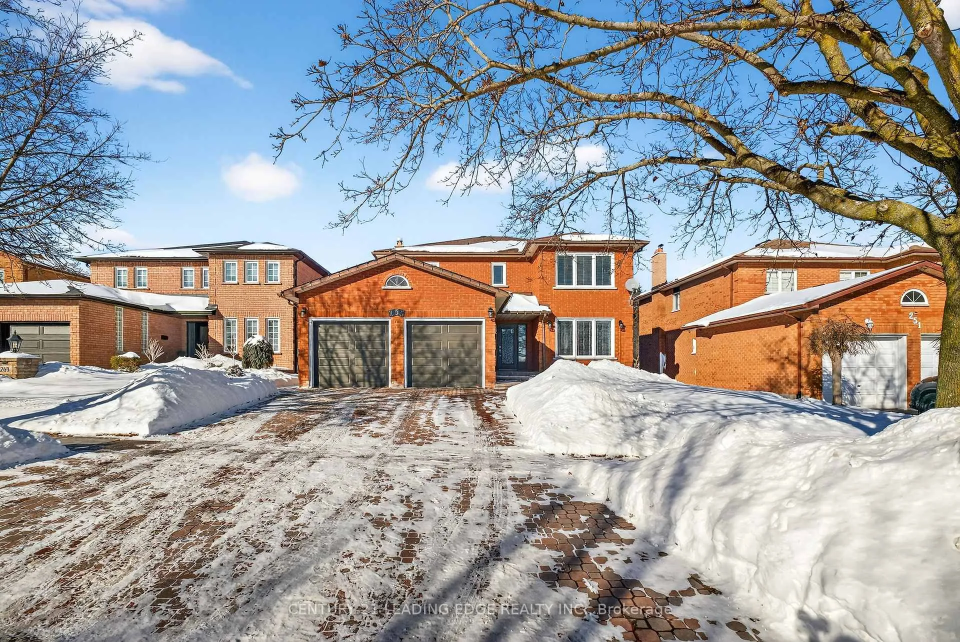 Photo 2 of 255 Homestead Drive, Oshawa, McLaughlin — HOMEH