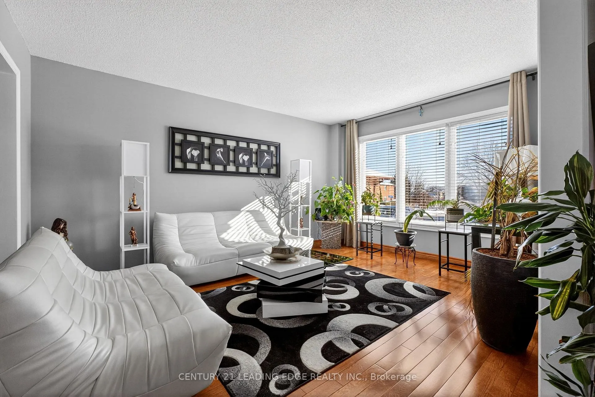 Photo 9 of 255 Homestead Drive, Oshawa, McLaughlin — HOMEH