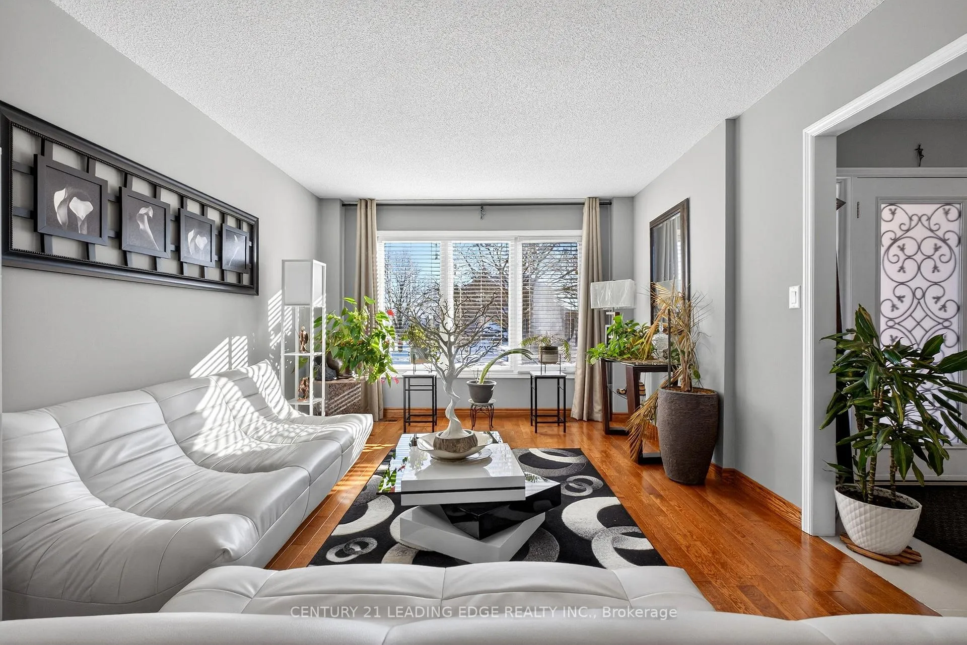 Photo 10 of 255 Homestead Drive, Oshawa, McLaughlin — HOMEH