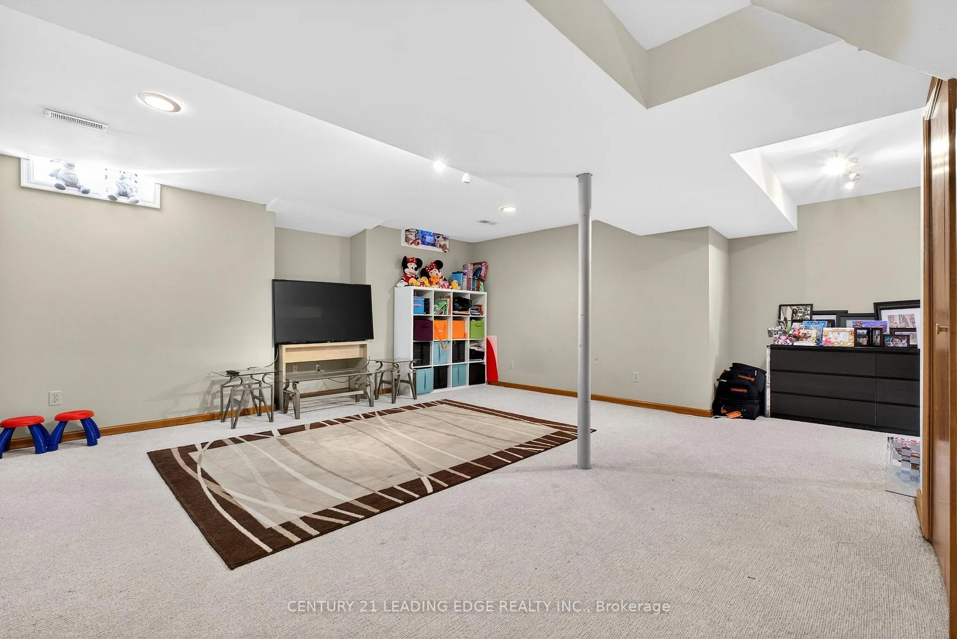 Photo 48 of 255 Homestead Drive, Oshawa, McLaughlin — HOMEH
