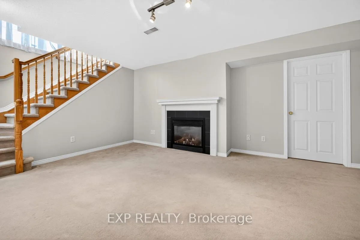 Photo 25 of 215 Cairnsmore Circle, Ottawa, Barrhaven - Stonebridge — HOMEH