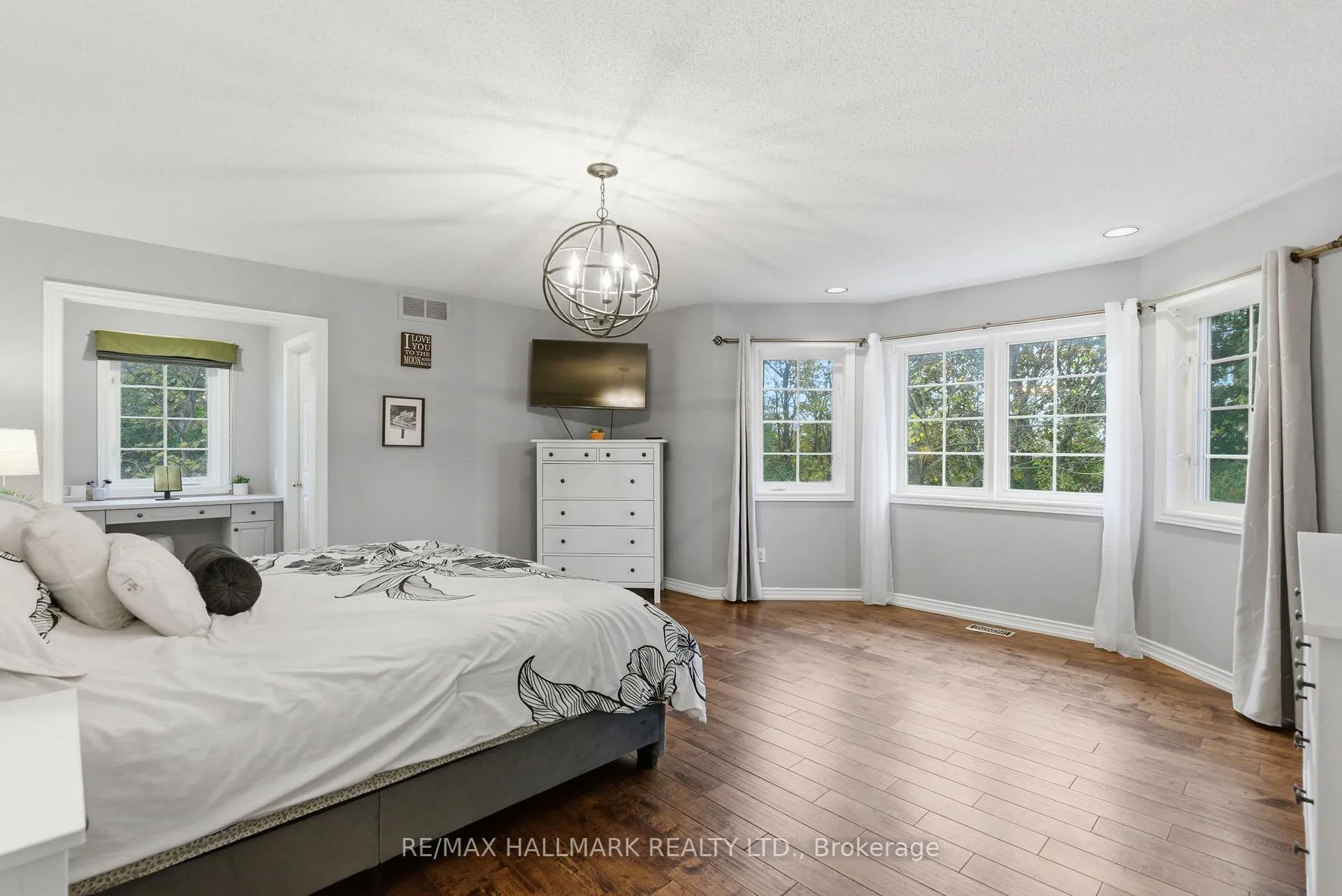 Photo 20 of 897 Oberland Drive, Oshawa, Pinecrest — HOMEH
