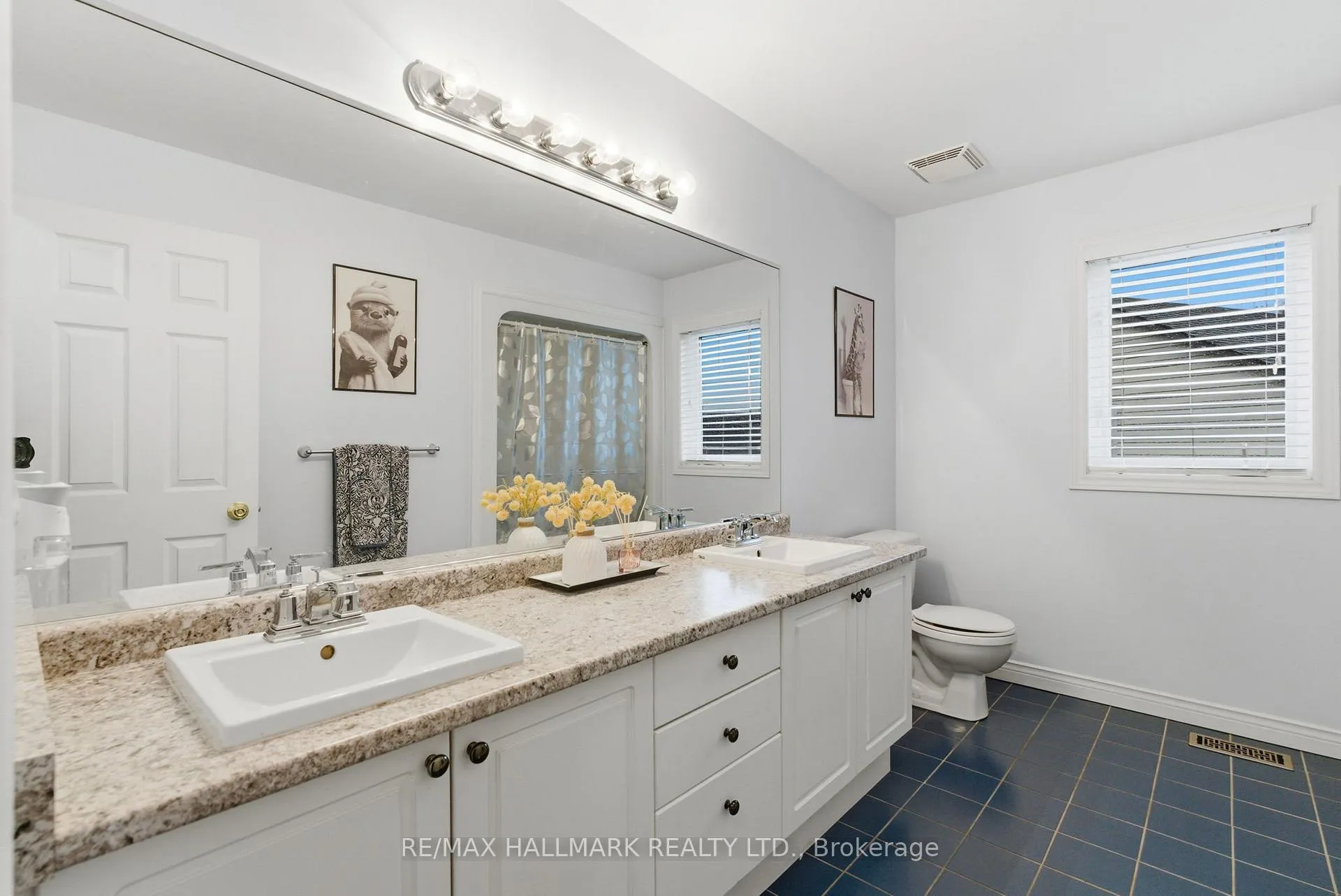 Photo 26 of 897 Oberland Drive, Oshawa, Pinecrest — HOMEH