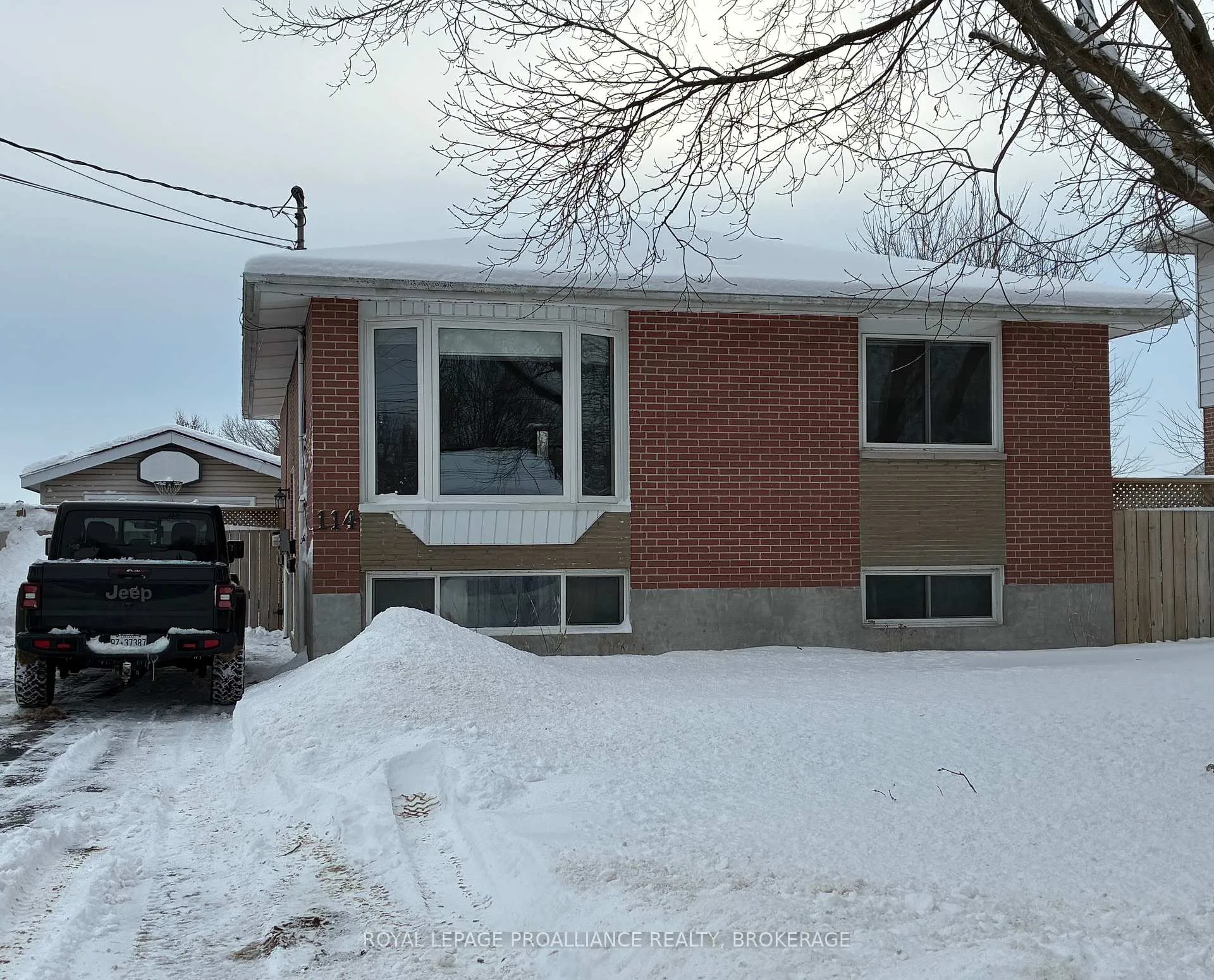 Front of 114 Drennan Street