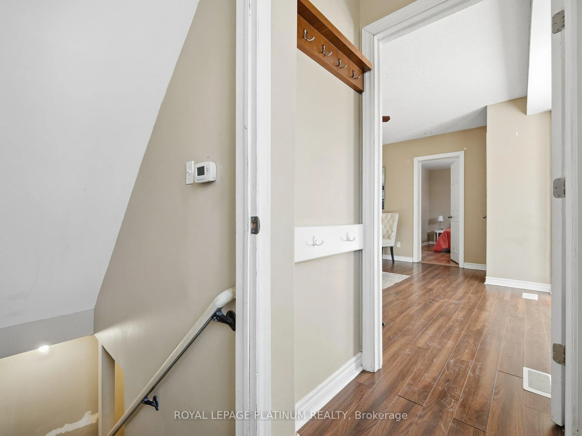 Photo 33 of 33 Campbell Drive, Brampton, Northwood Park — HOMEH
