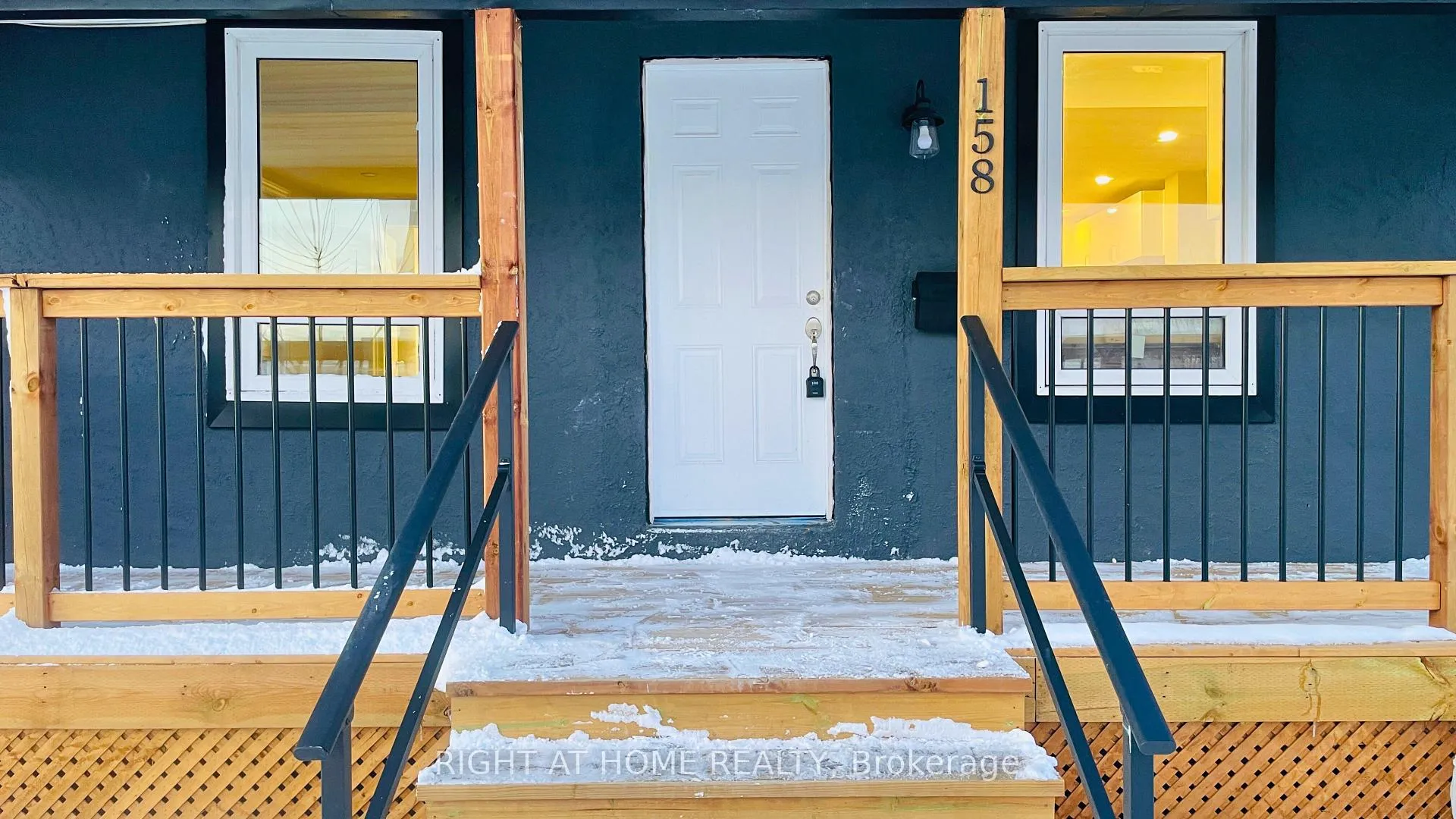 Photo 3 of 158 William Street E, Oshawa, O'Neill — HOMEH