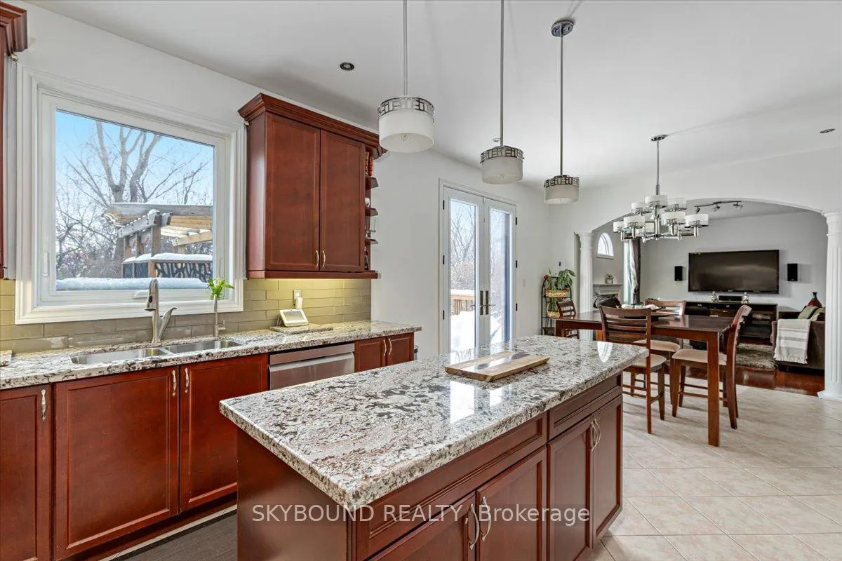 Photo 8 of 33 Lightheart Drive, Caledon, Rural Caledon — HOMEH