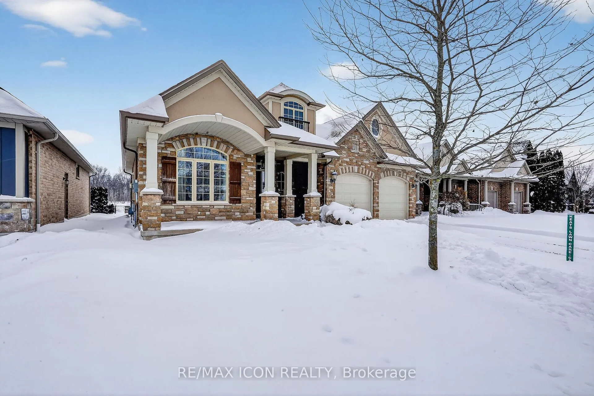 Photo 3 of 176 Lake Margaret Trail, St. Thomas — HOMEH