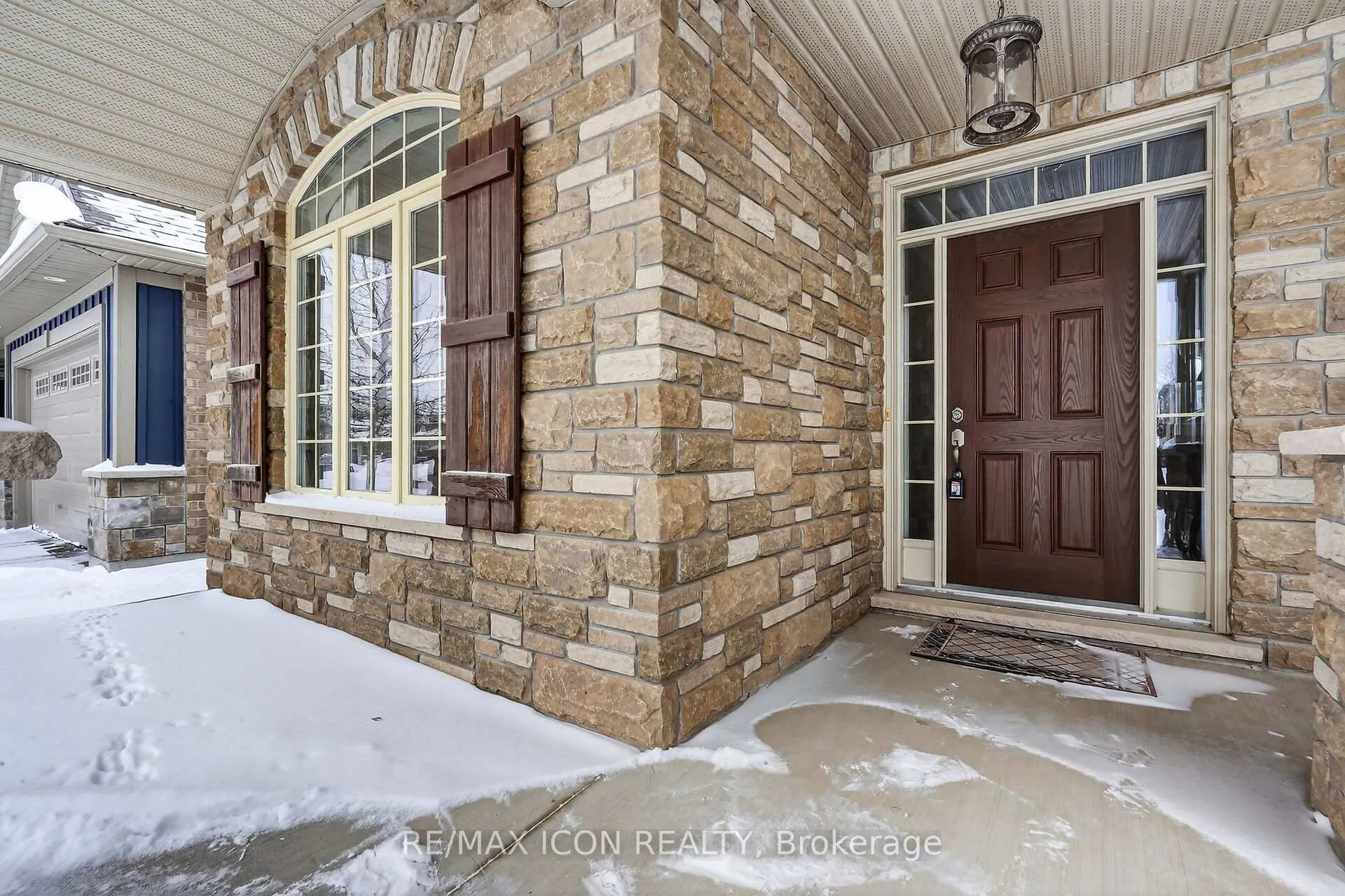 Photo 5 of 176 Lake Margaret Trail, St. Thomas — HOMEH