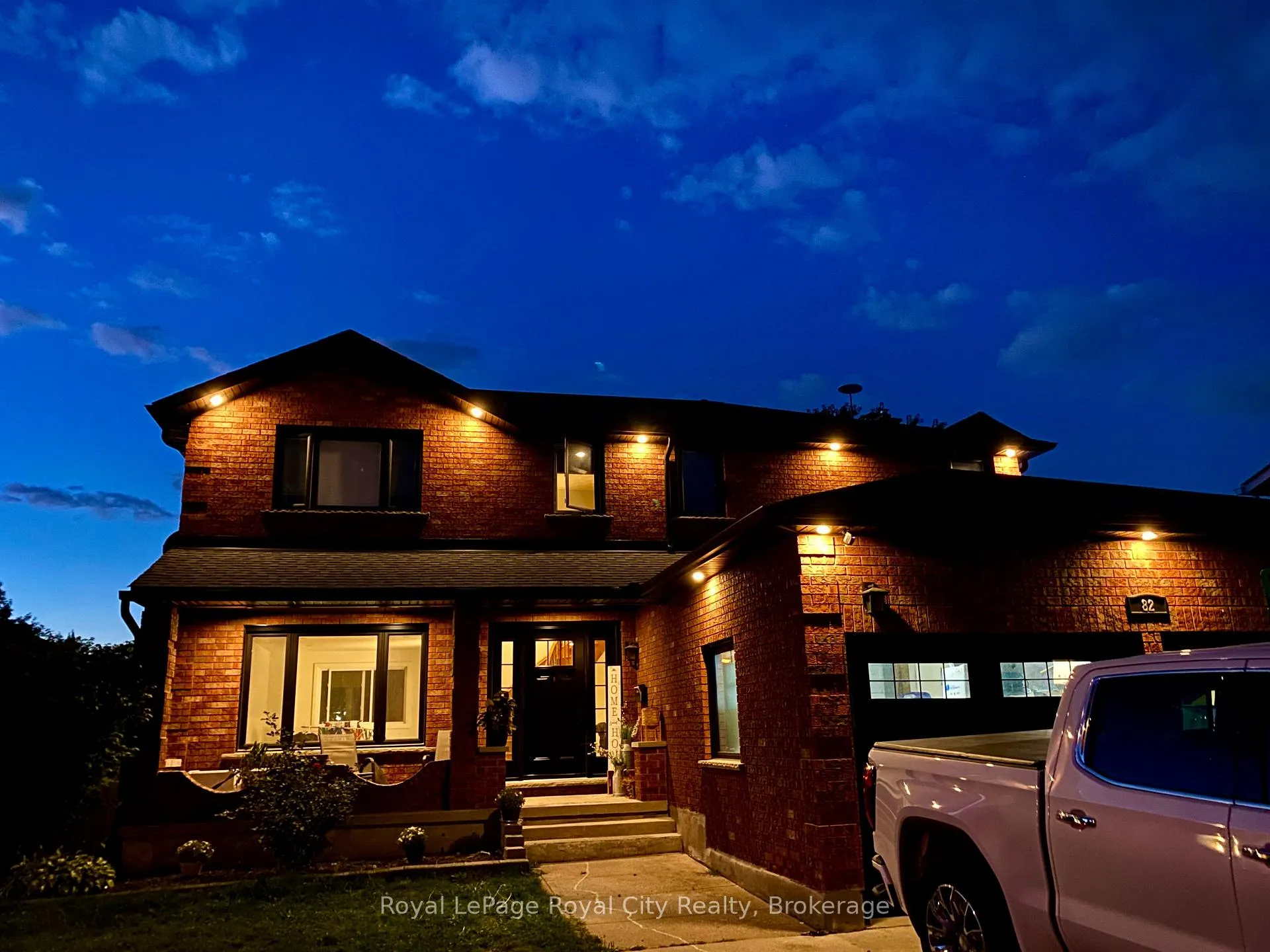 Photo 2 of 82 Gunn Avenue, Cambridge — HOMEH