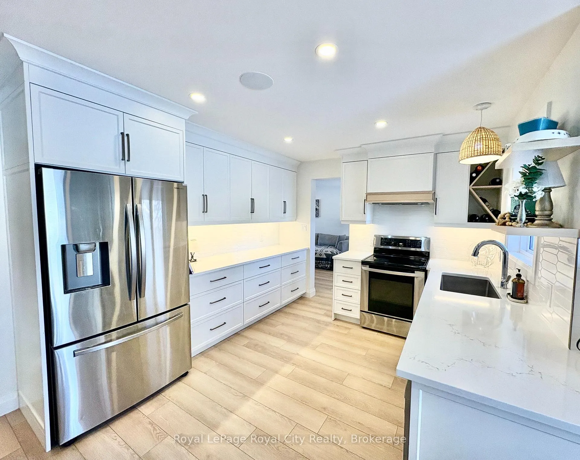 Photo 13 of 82 Gunn Avenue, Cambridge — HOMEH
