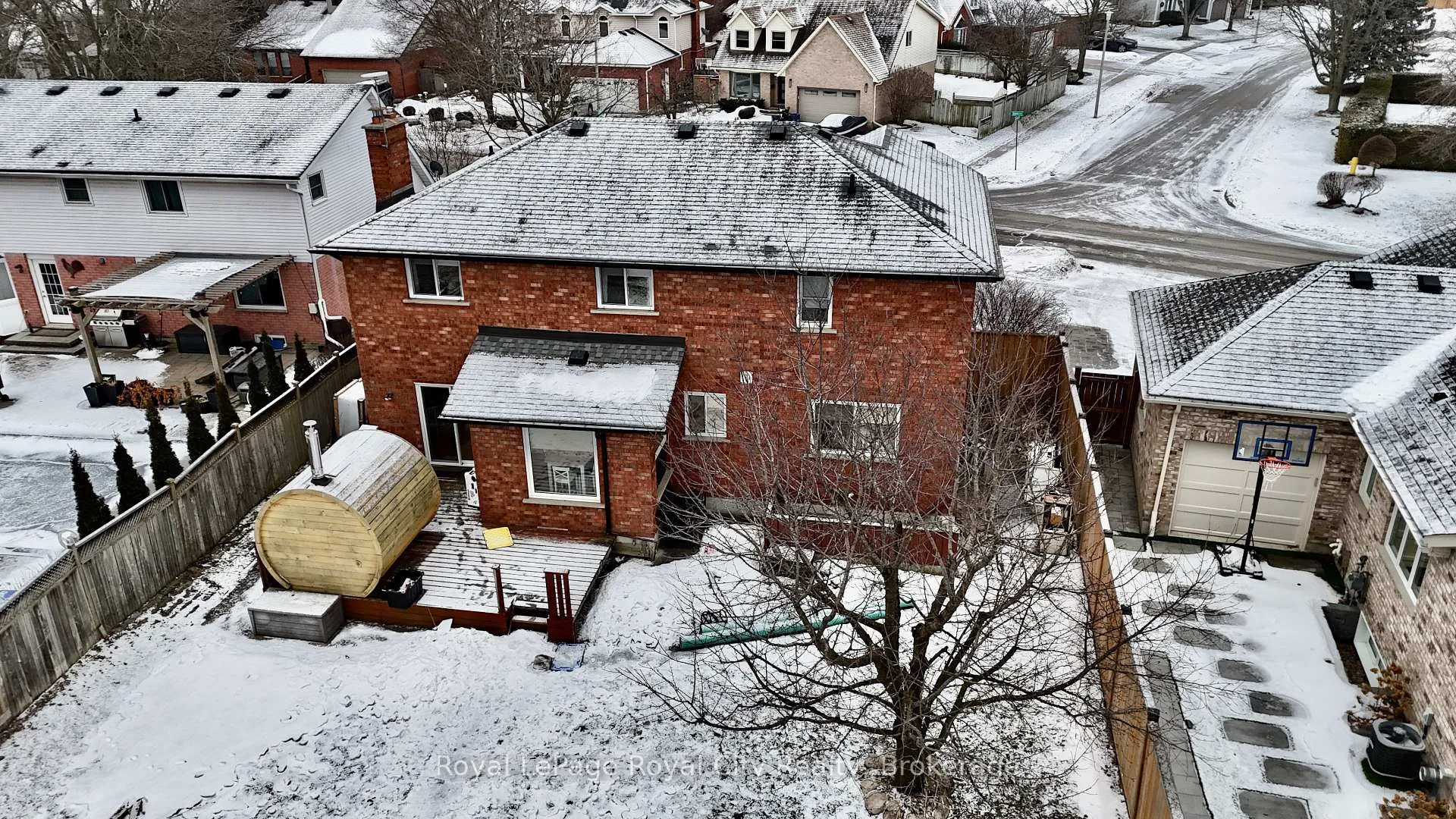 Photo 42 of 82 Gunn Avenue, Cambridge — HOMEH