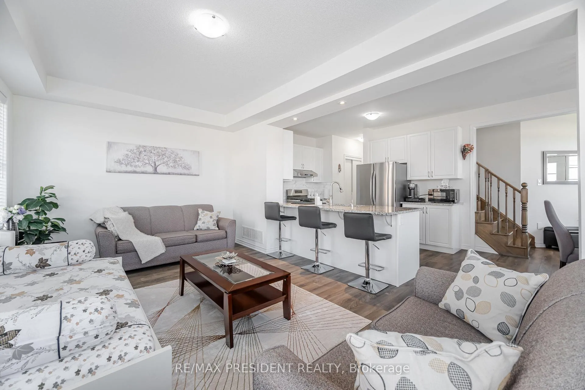 Photo 16 of 581 Edenbrook Hill Drive, Brampton, Northwest Brampton — HOMEH