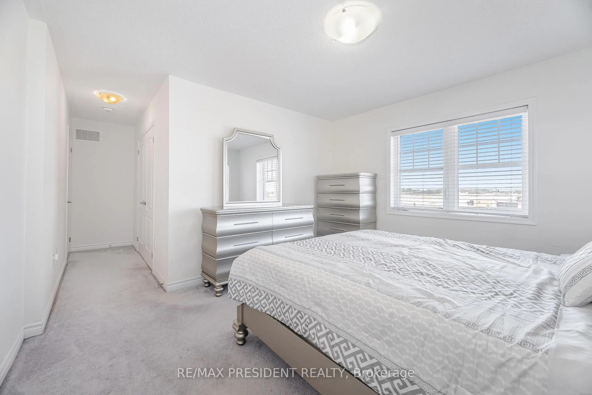 Photo 25 of 581 Edenbrook Hill Drive, Brampton, Northwest Brampton — HOMEH