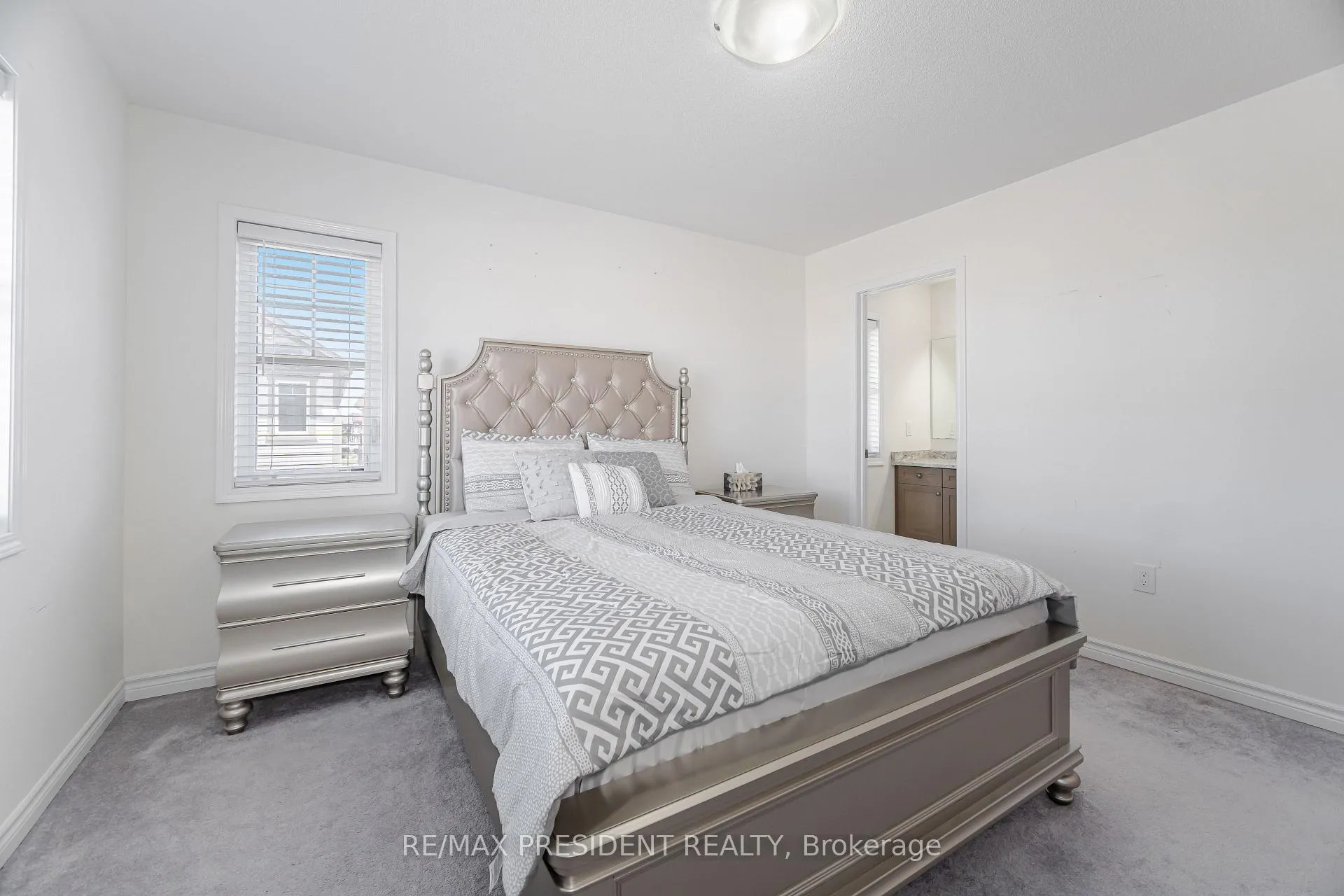 Photo 26 of 581 Edenbrook Hill Drive, Brampton, Northwest Brampton — HOMEH