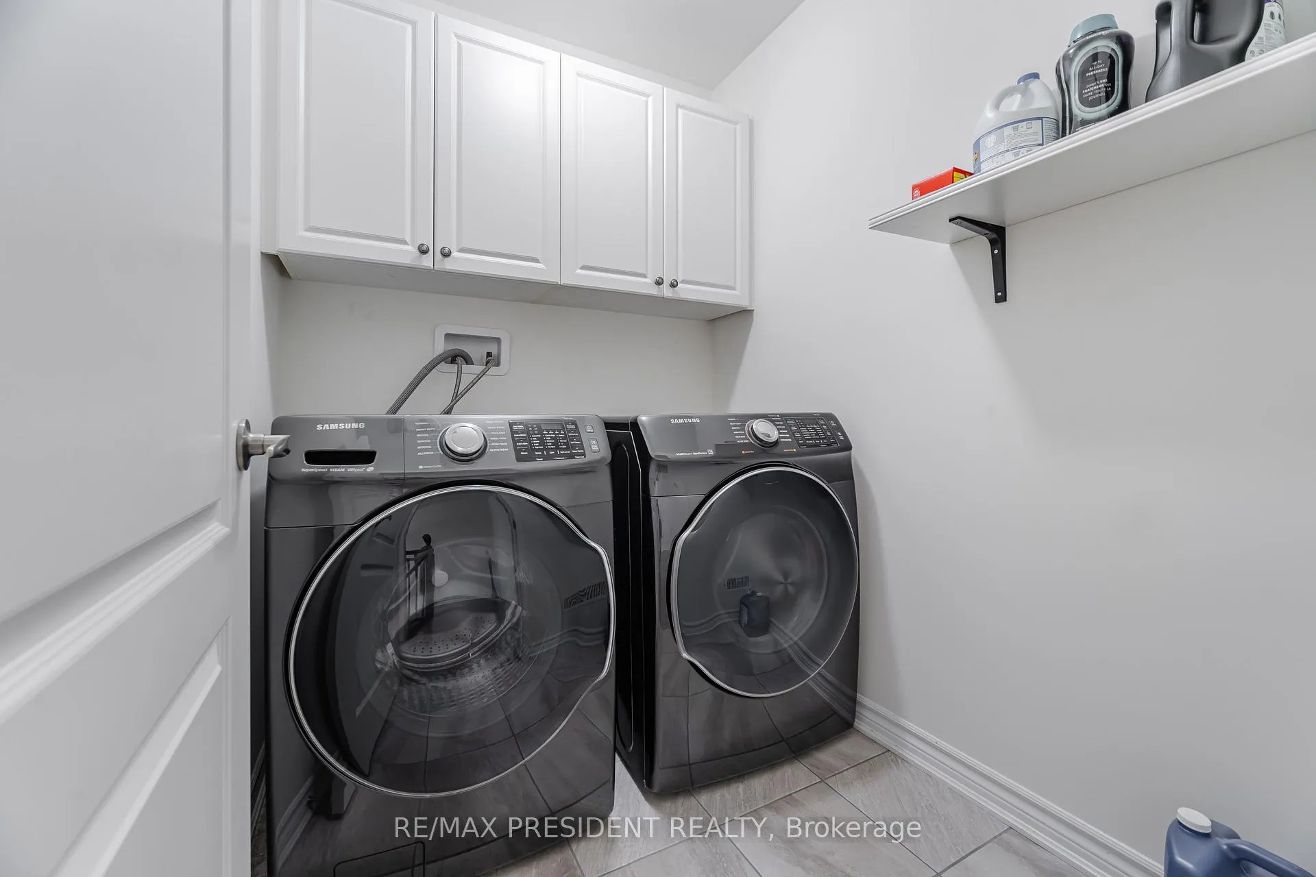 Photo 41 of 581 Edenbrook Hill Drive, Brampton, Northwest Brampton — HOMEH