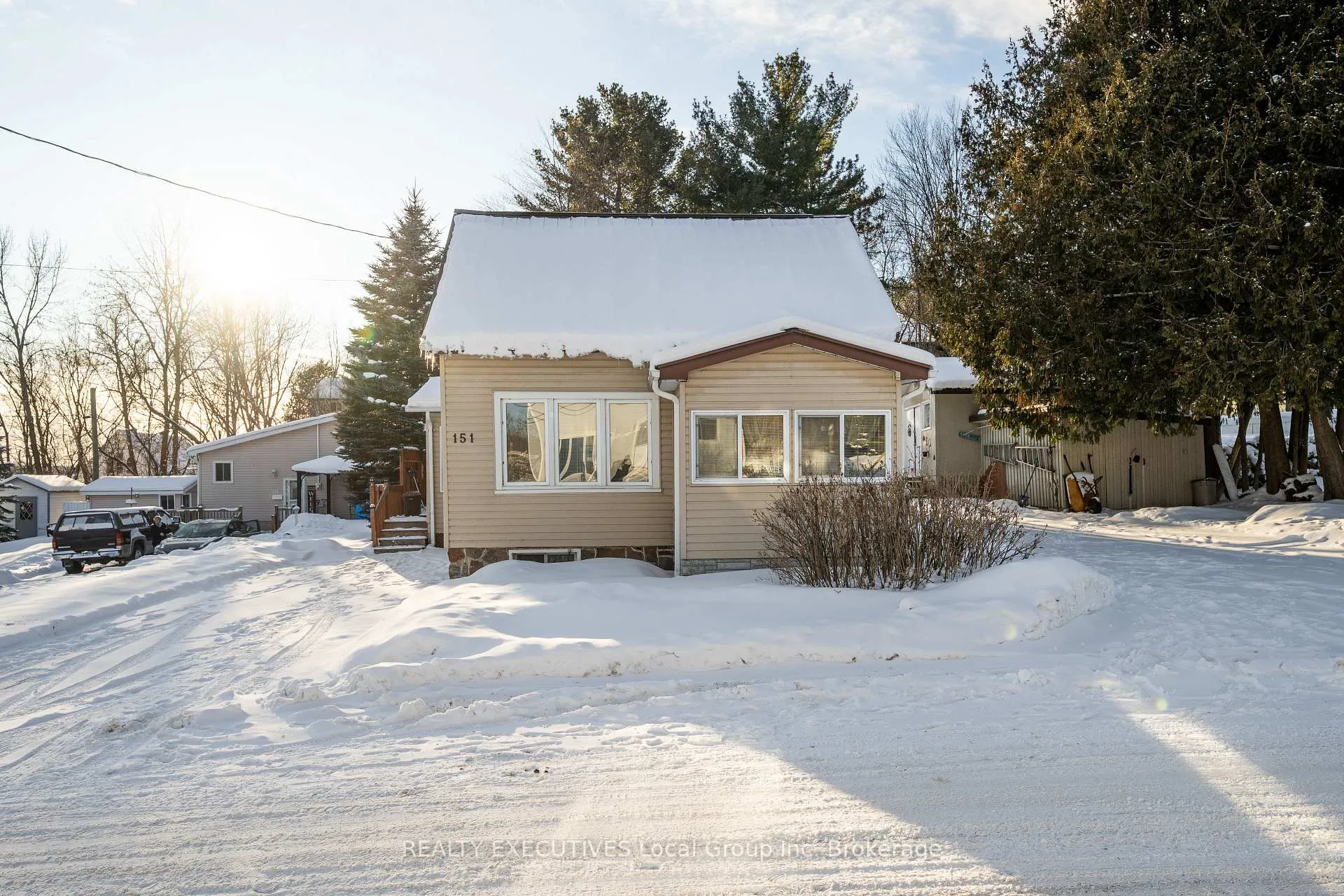 Photo 2 of 151 King Street, Callander — HOMEH