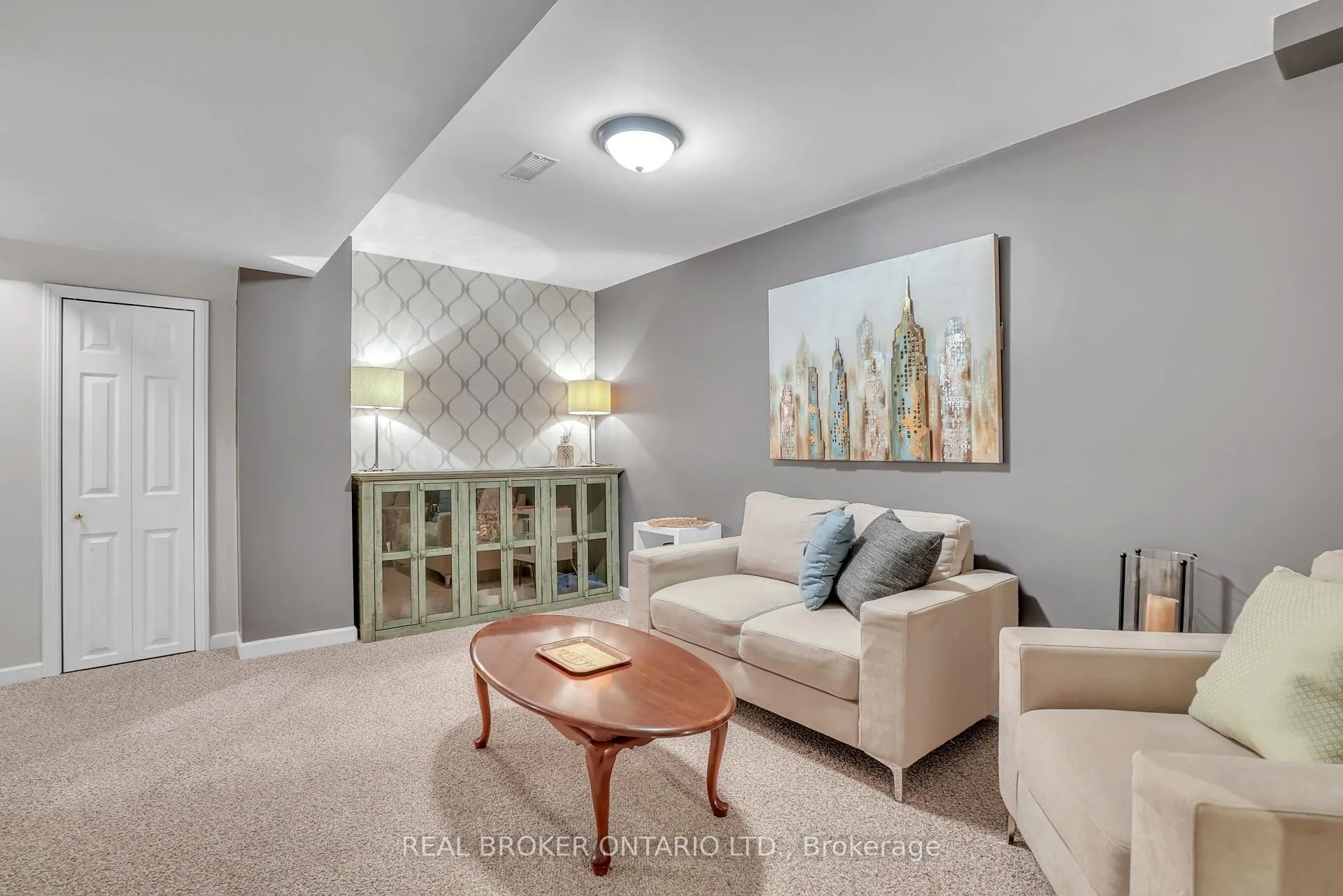 Photo 25 of 389 Ferndale Drive S, Barrie, Ardagh — HOMEH