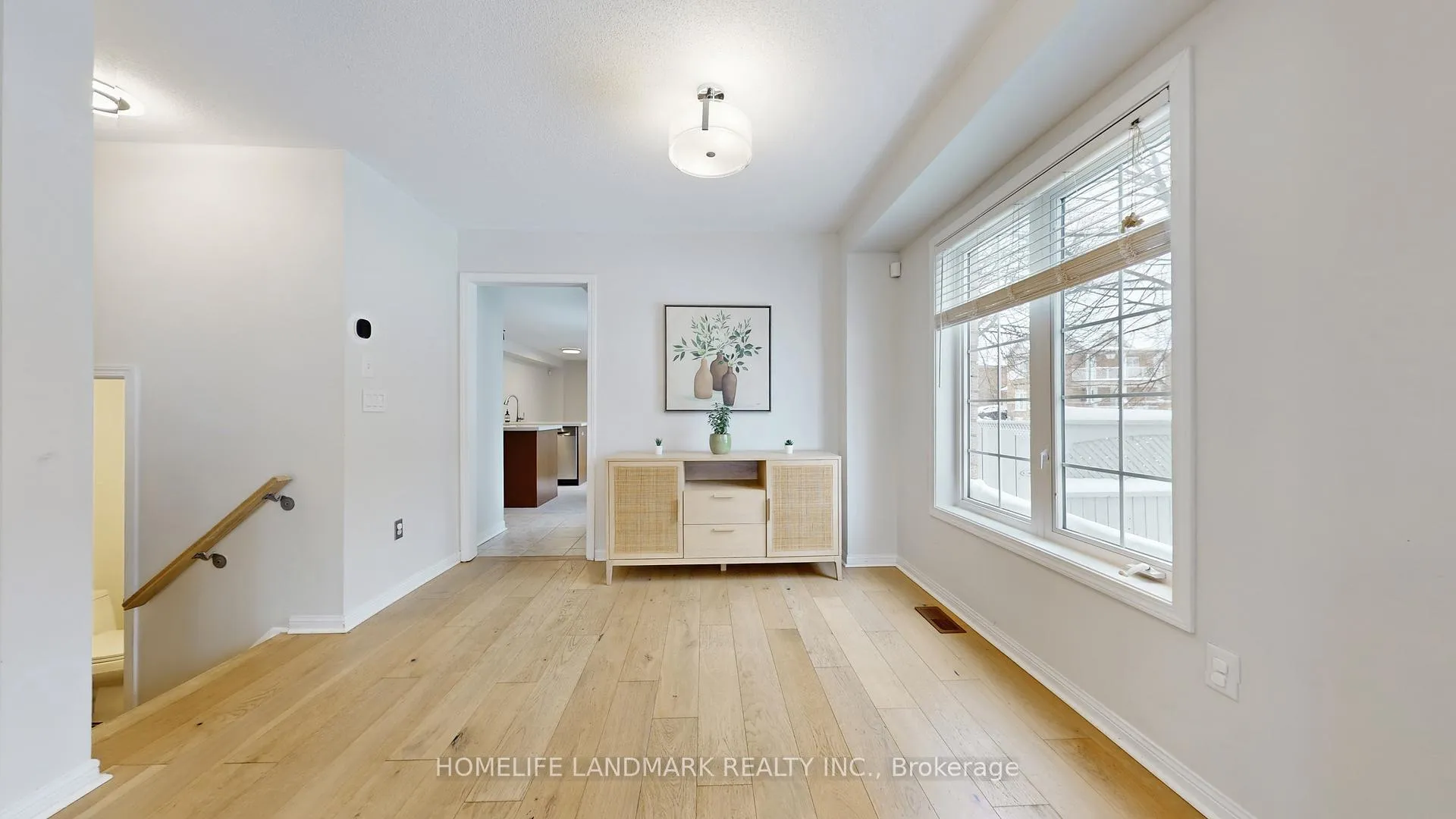 Photo 4 of 486 Bur Oak Avenue, Markham, Berczy — HOMEH