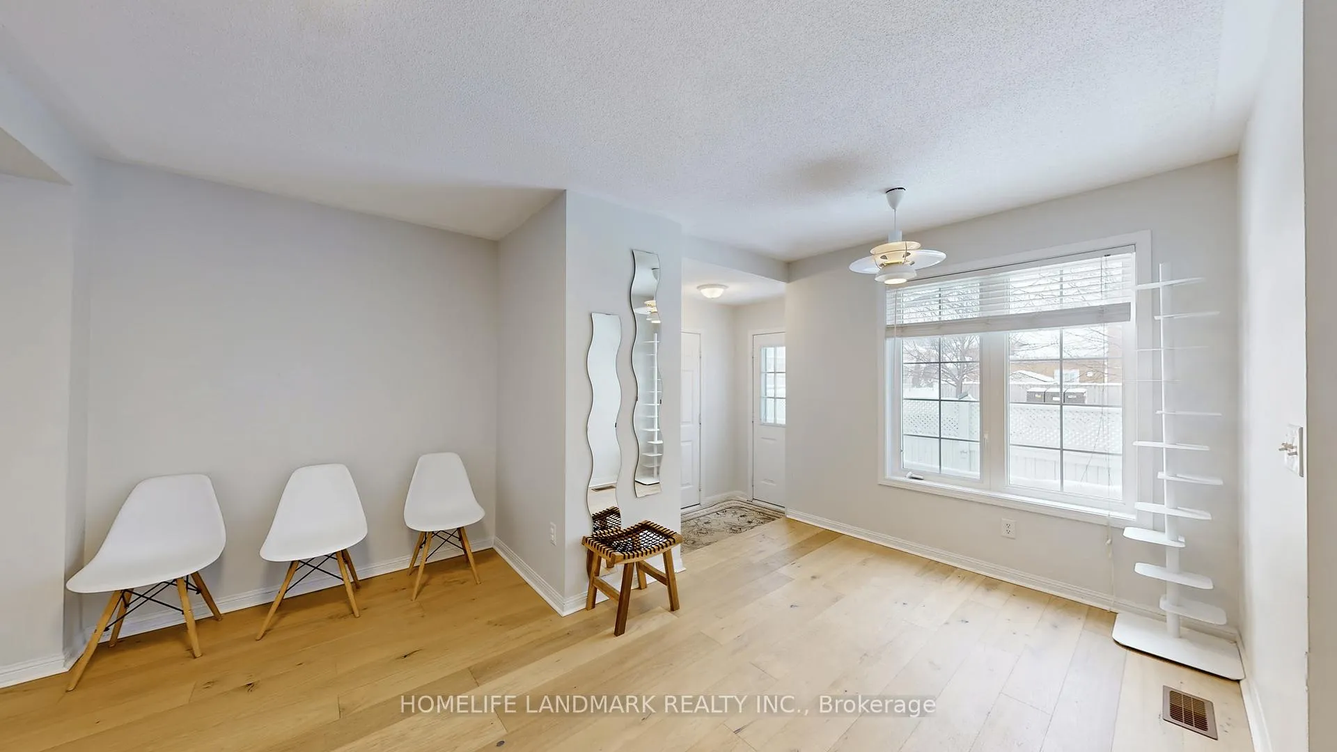 Photo 7 of 486 Bur Oak Avenue, Markham, Berczy — HOMEH