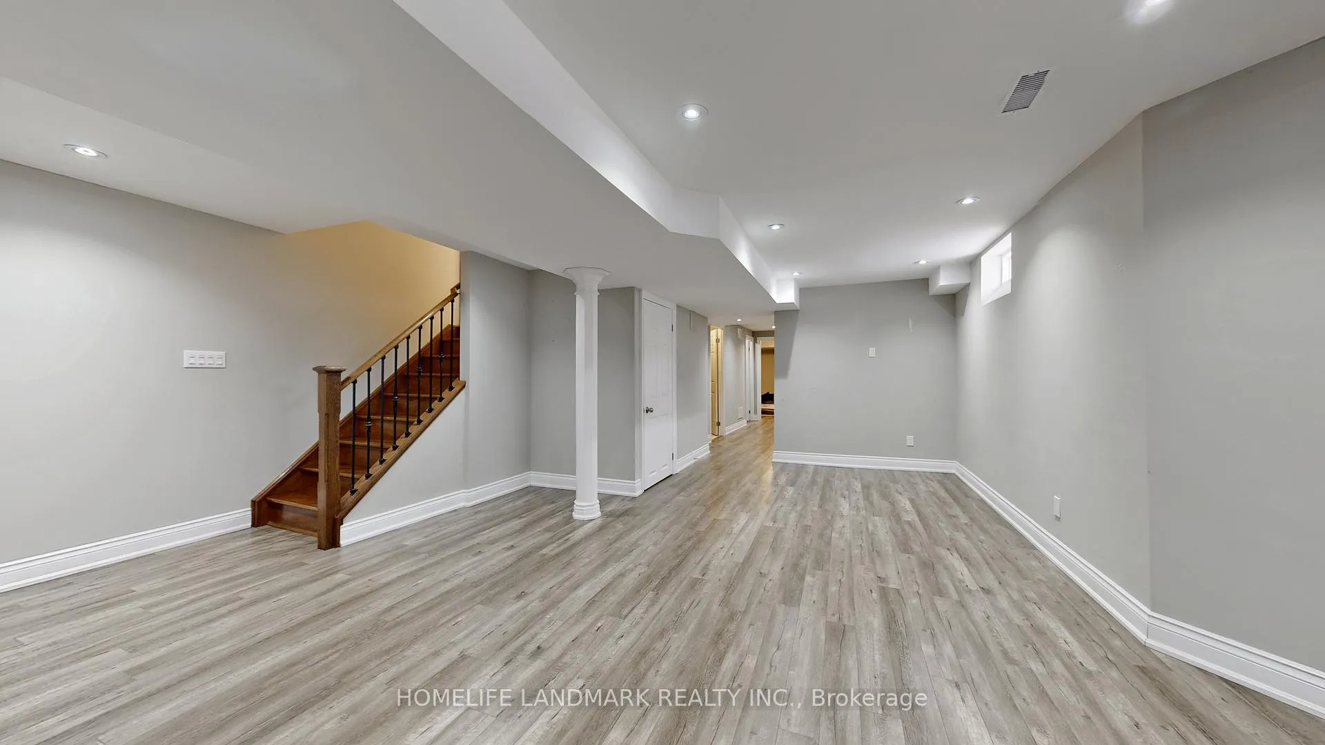 Photo 20 of 486 Bur Oak Avenue, Markham, Berczy — HOMEH