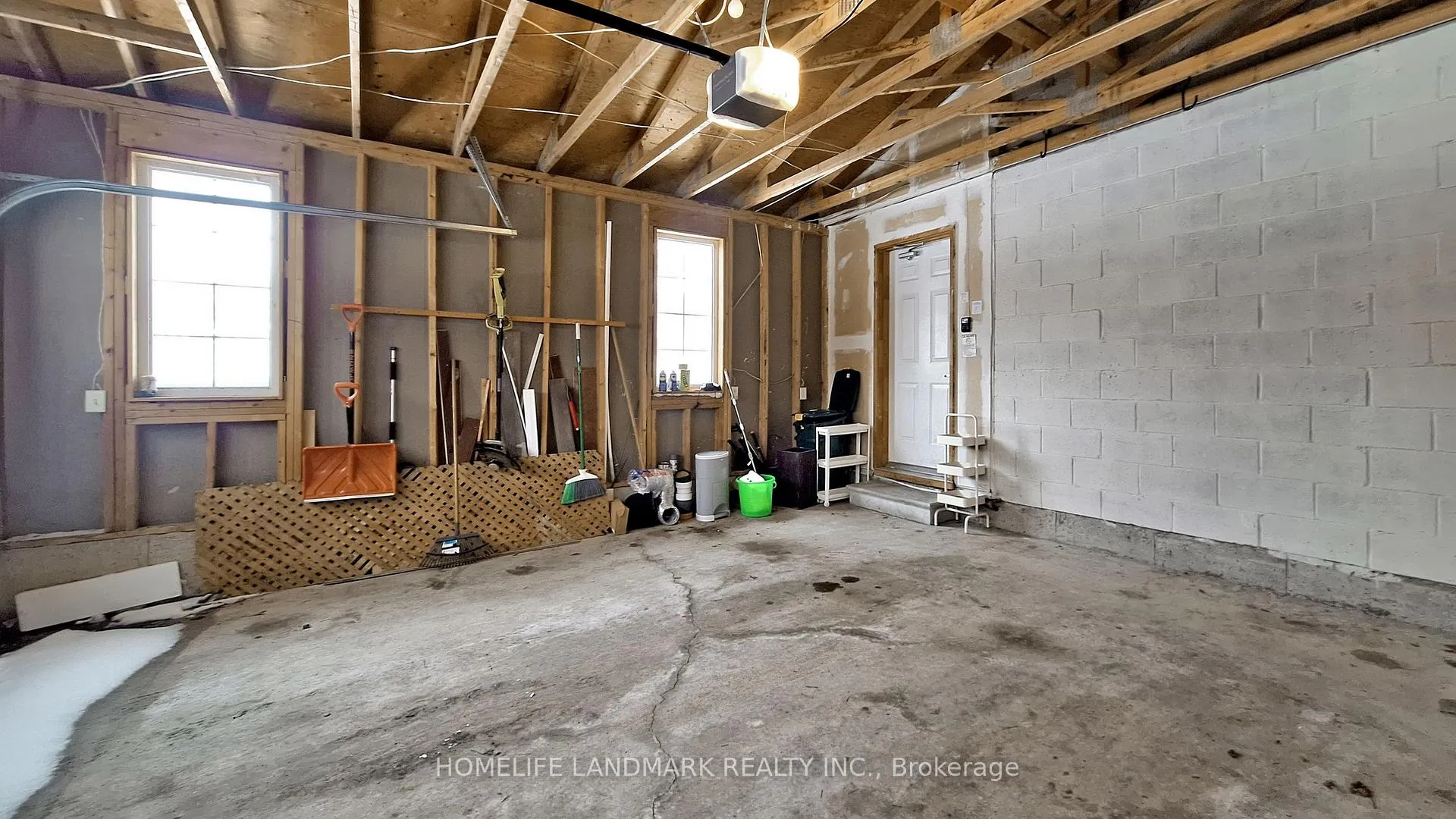Photo 30 of 486 Bur Oak Avenue, Markham, Berczy — HOMEH