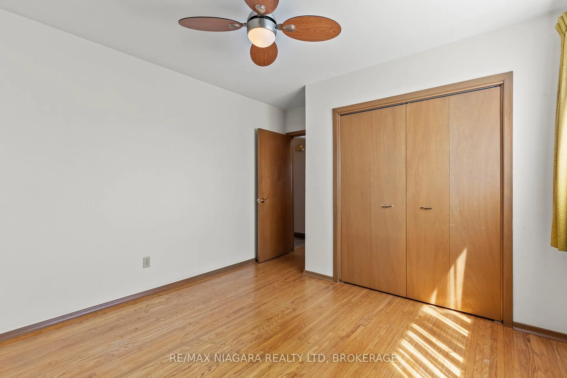 Photo 21 of 6628 Argyll Crescent, Niagara Falls, Arad/Fallsview — HOMEH