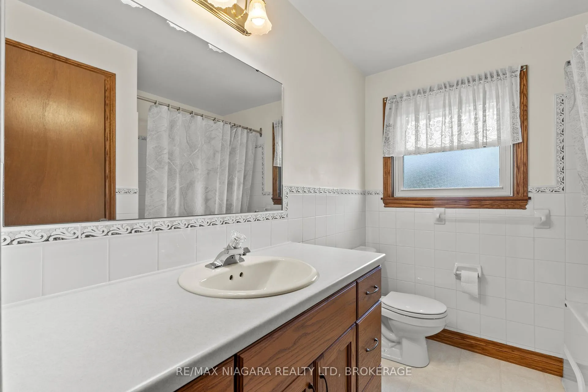 Photo 27 of 6628 Argyll Crescent, Niagara Falls, Arad/Fallsview — HOMEH