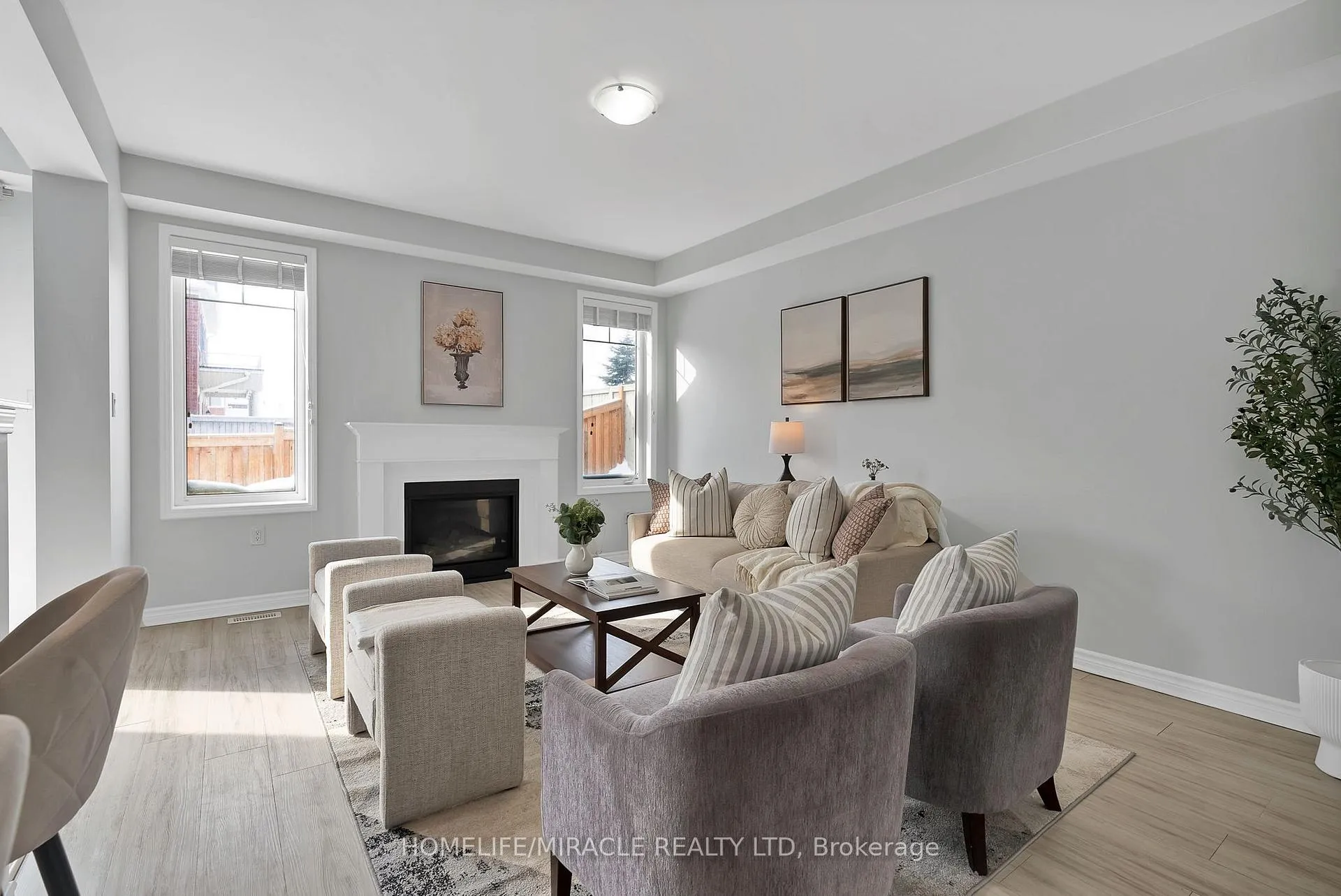 Photo 10 of 12 Ringway Road, Brampton, Northwest Brampton — HOMEH
