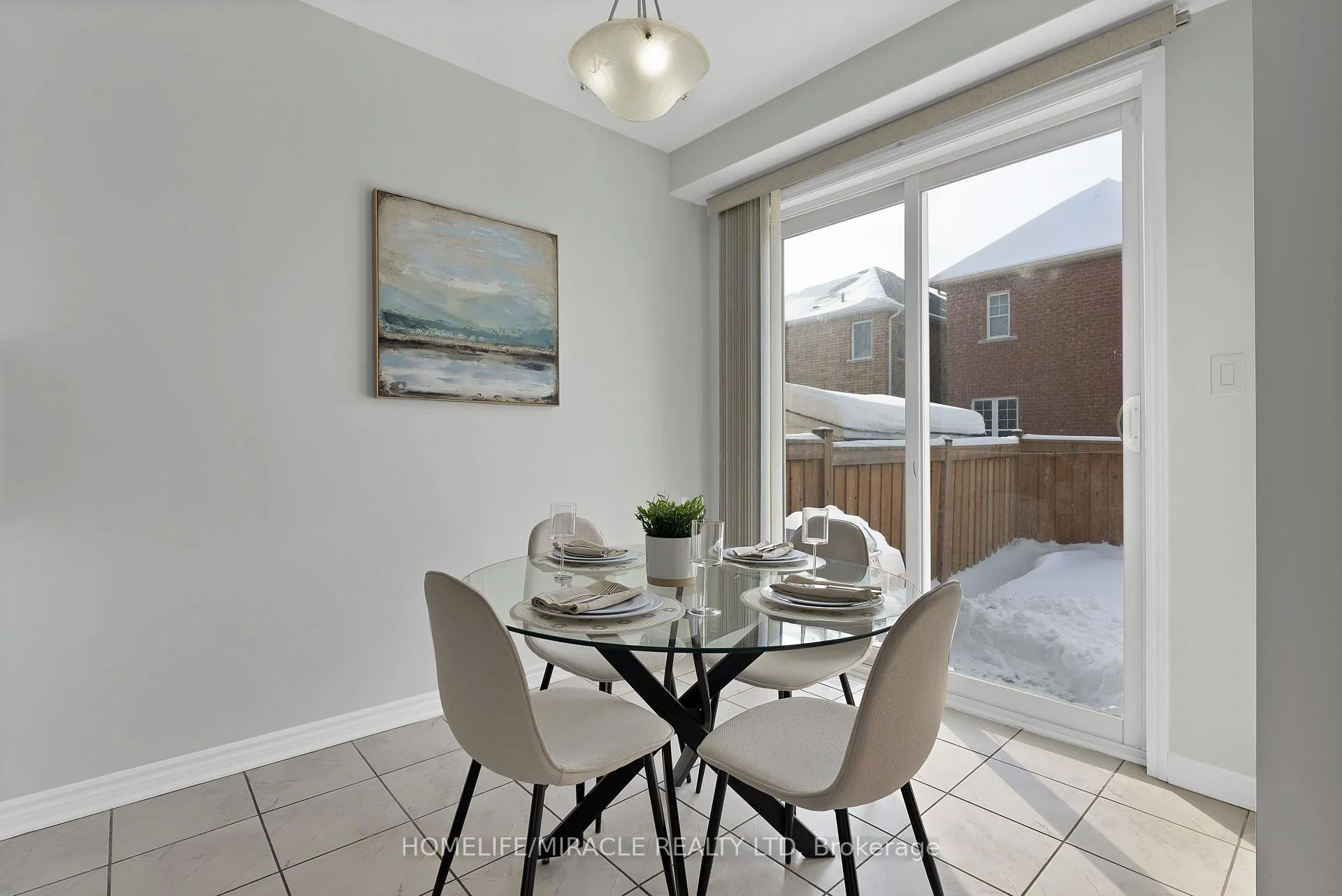 Photo 12 of 12 Ringway Road, Brampton, Northwest Brampton — HOMEH