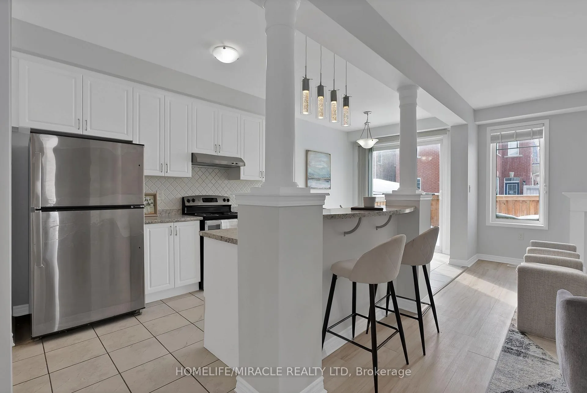Photo 13 of 12 Ringway Road, Brampton, Northwest Brampton — HOMEH