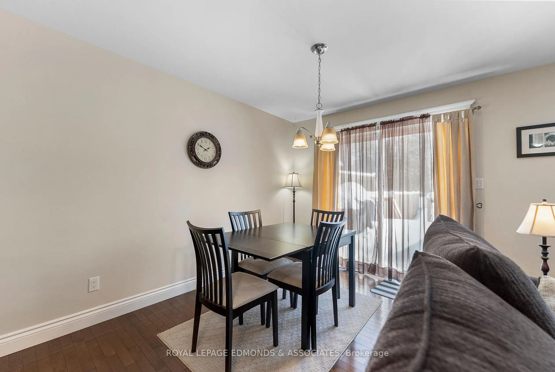 Photo 14 of 27 Winston Avenue, Petawawa — HOMEH
