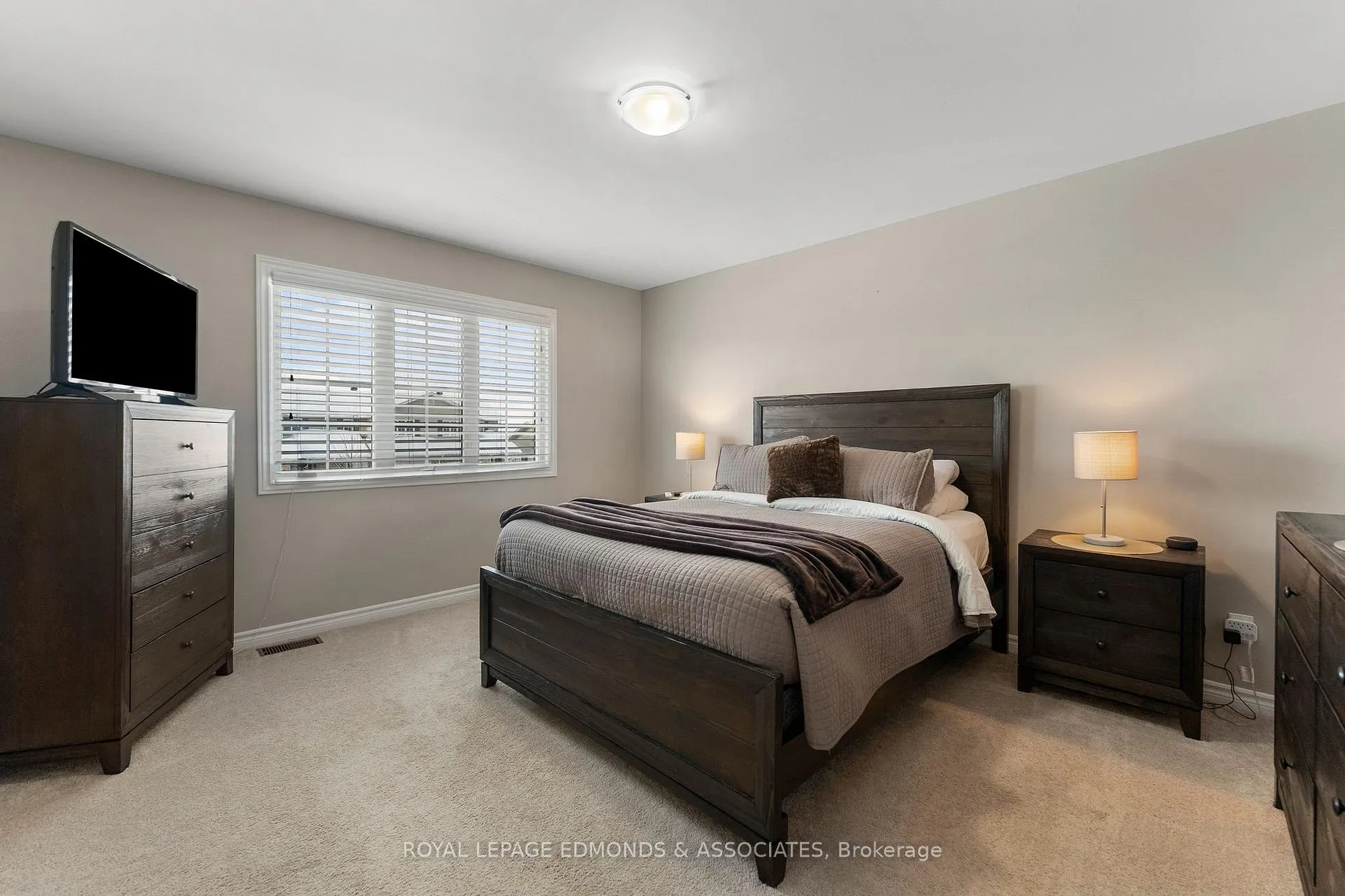 Photo 19 of 27 Winston Avenue, Petawawa — HOMEH