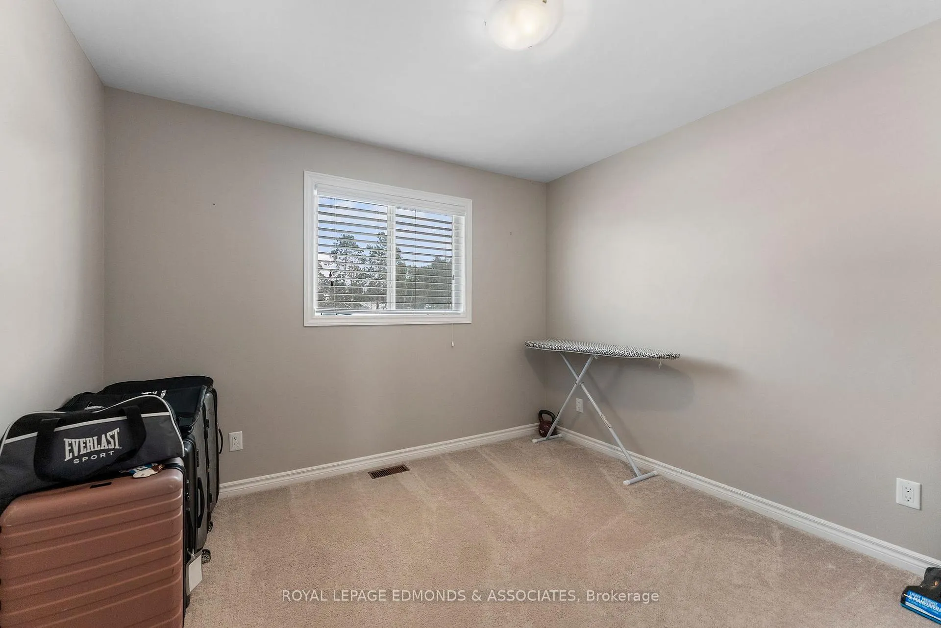 Photo 24 of 27 Winston Avenue, Petawawa — HOMEH