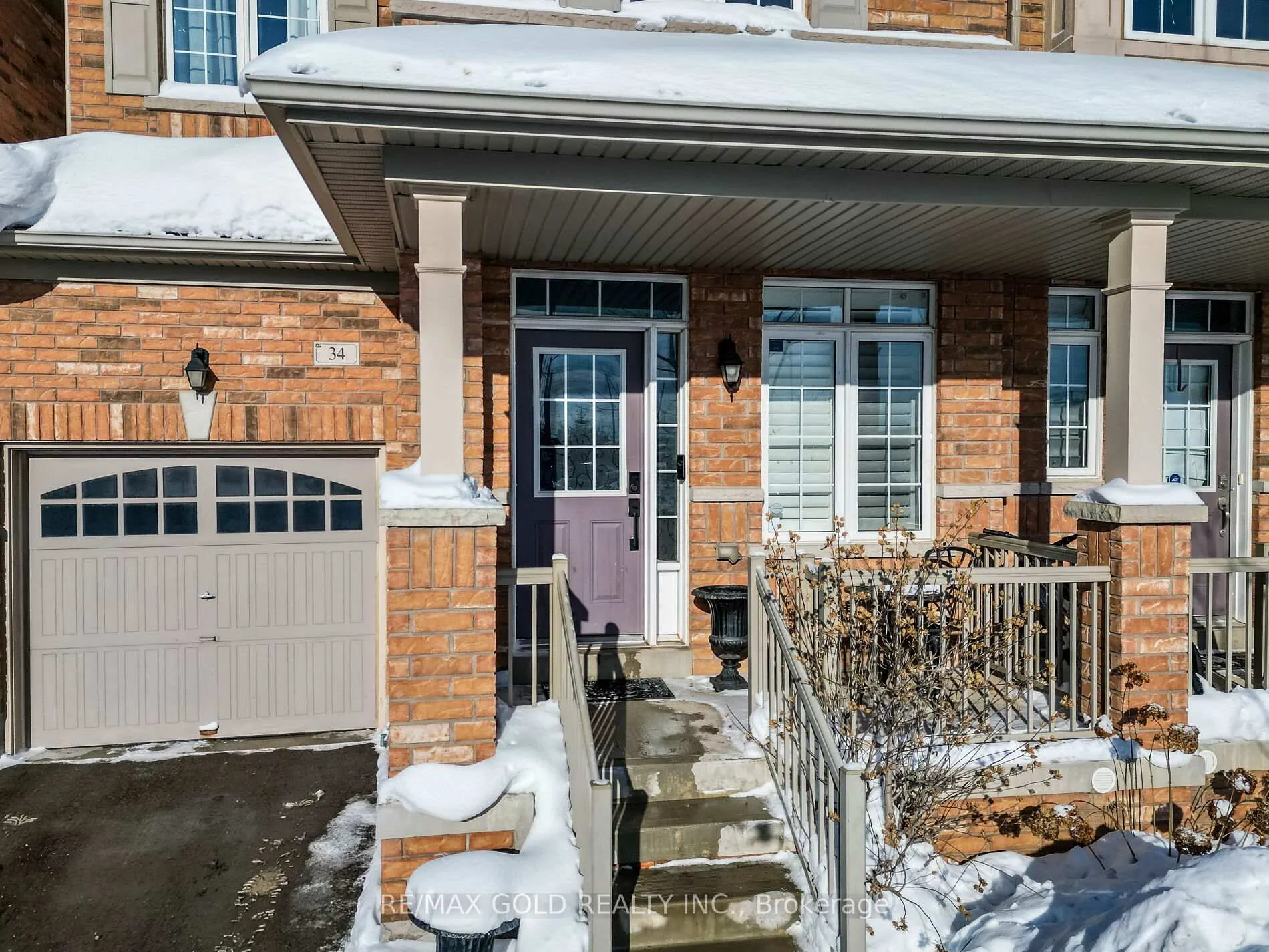 Photo 2 of 34 Kempenfelt Trail, Brampton, Northwest Brampton — HOMEH