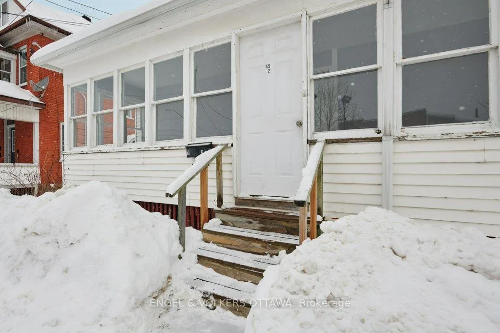 Photo 4 of 55 Ogden Avenue, Smiths Falls — HOMEH