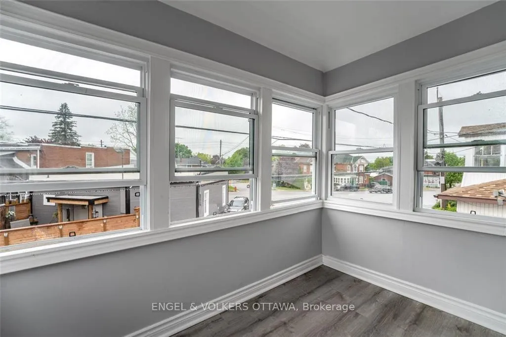 Photo 28 of 55 Ogden Avenue, Smiths Falls — HOMEH