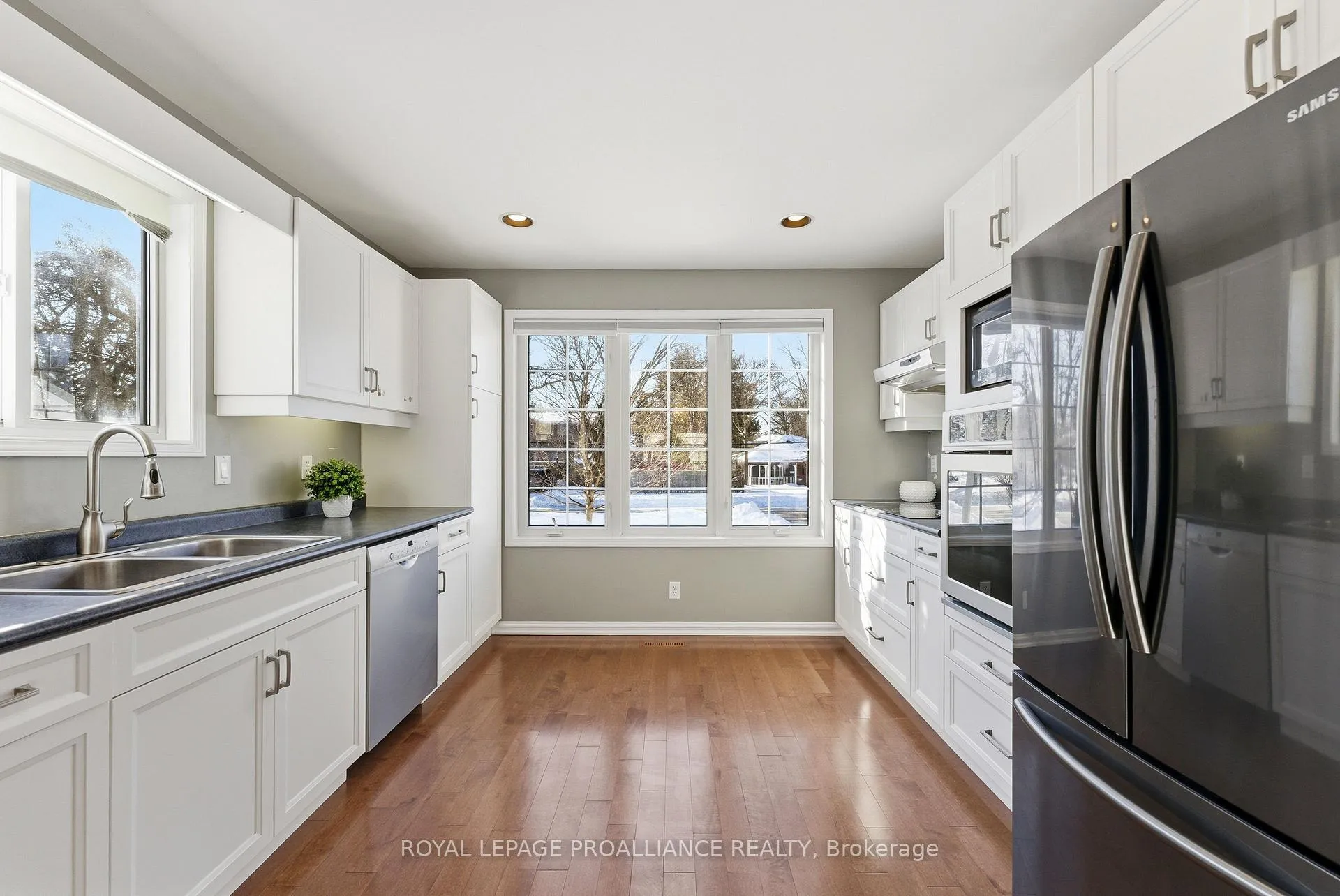 Photo 6 of 253 Herchimer Avenue, Belleville, Belleville Ward — HOMEH