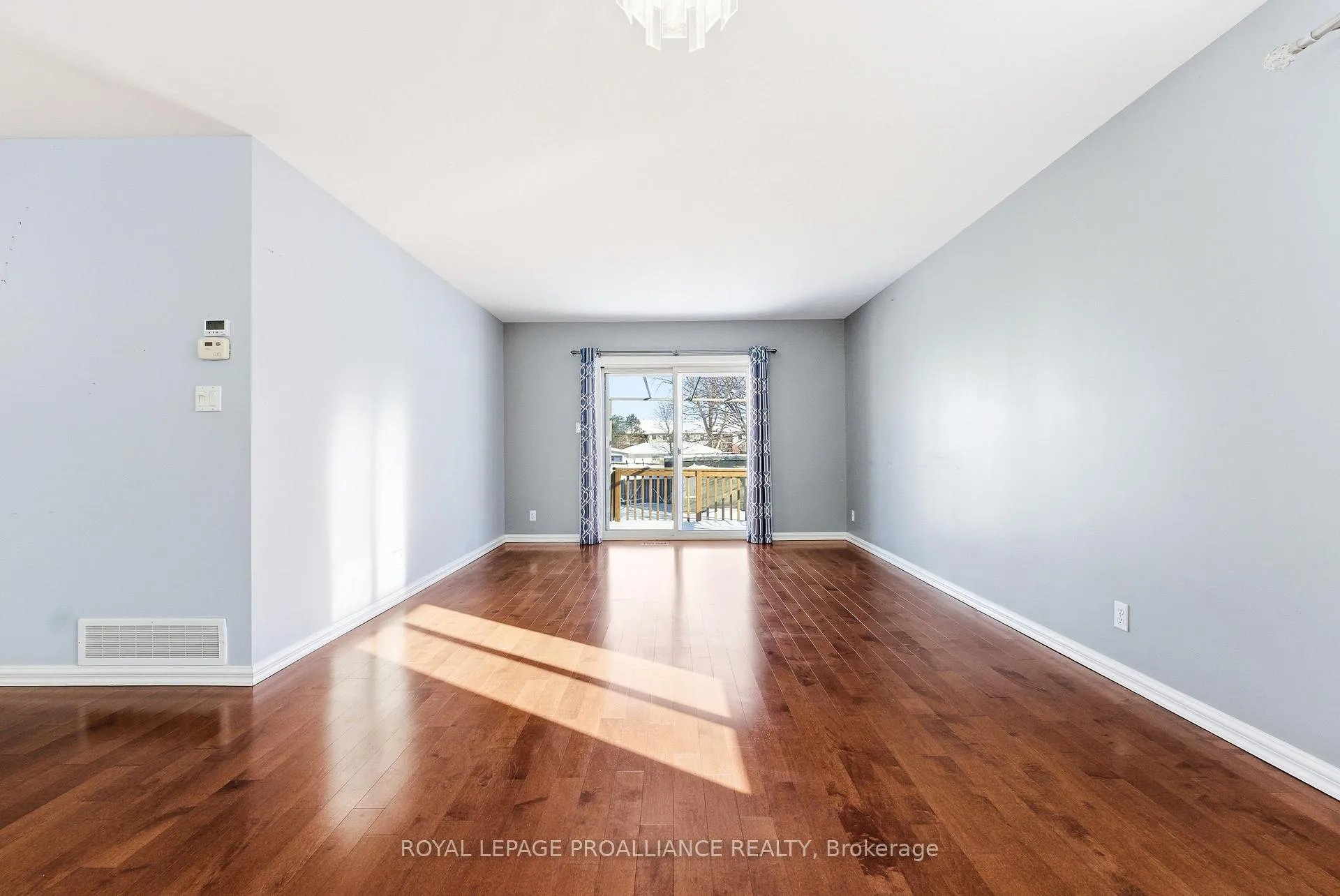 Photo 10 of 253 Herchimer Avenue, Belleville, Belleville Ward — HOMEH